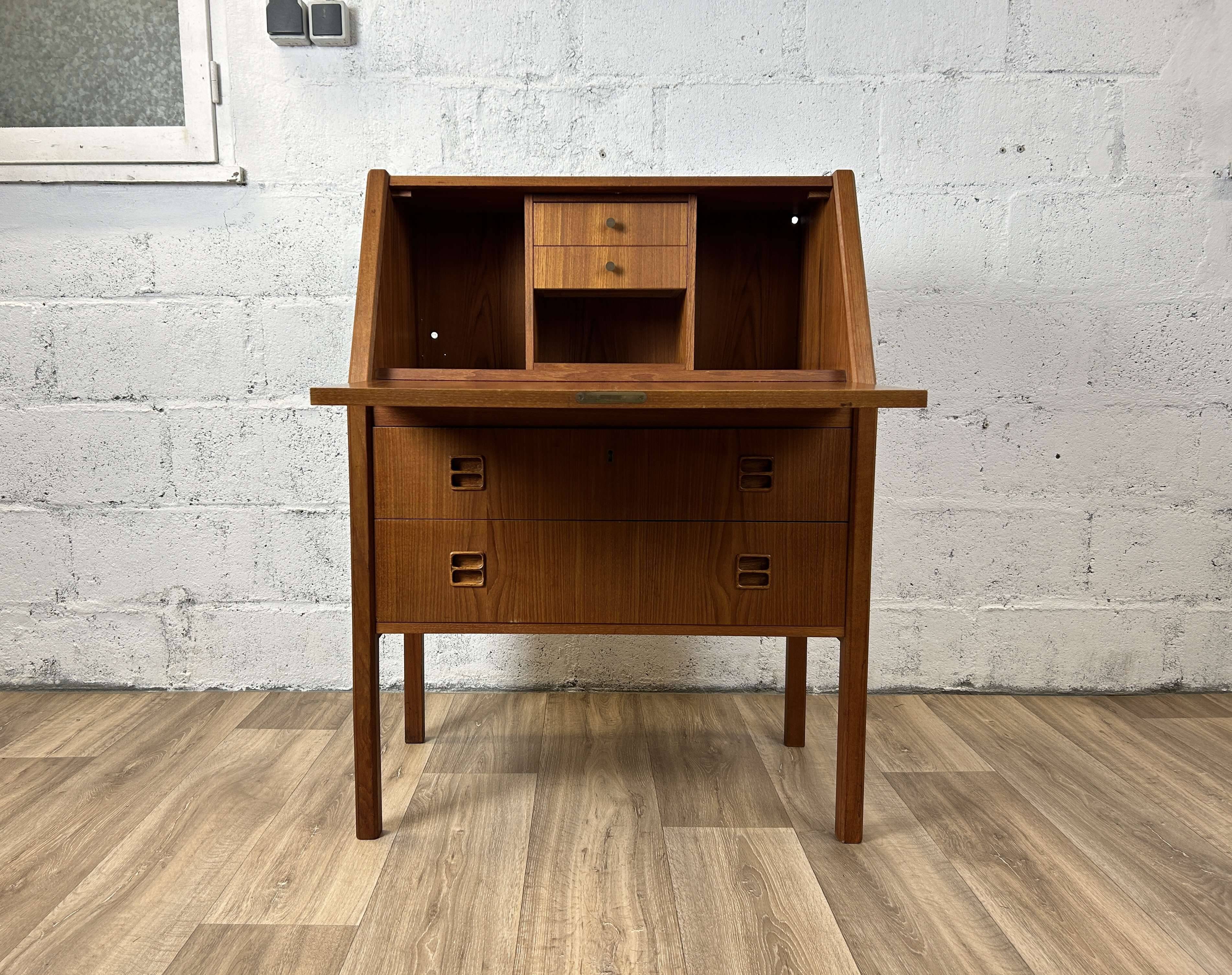Vintage Scandinavian secretary desk in teak, 1960s