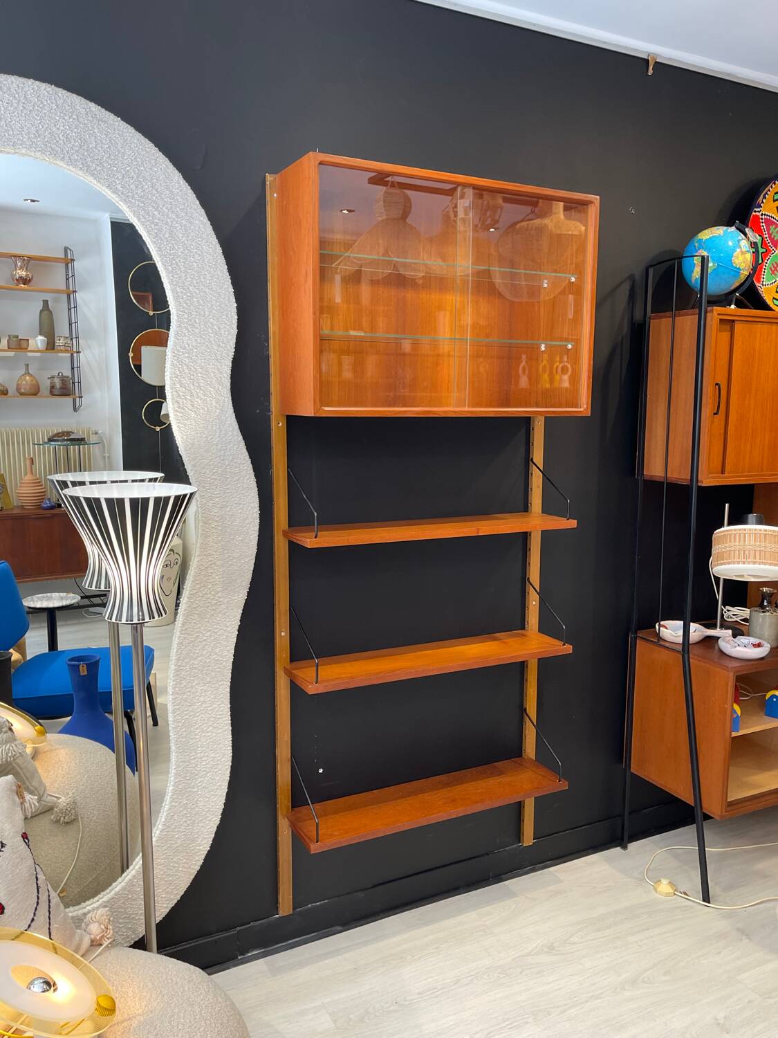 Poul Cadovius wall library in teak 1960s