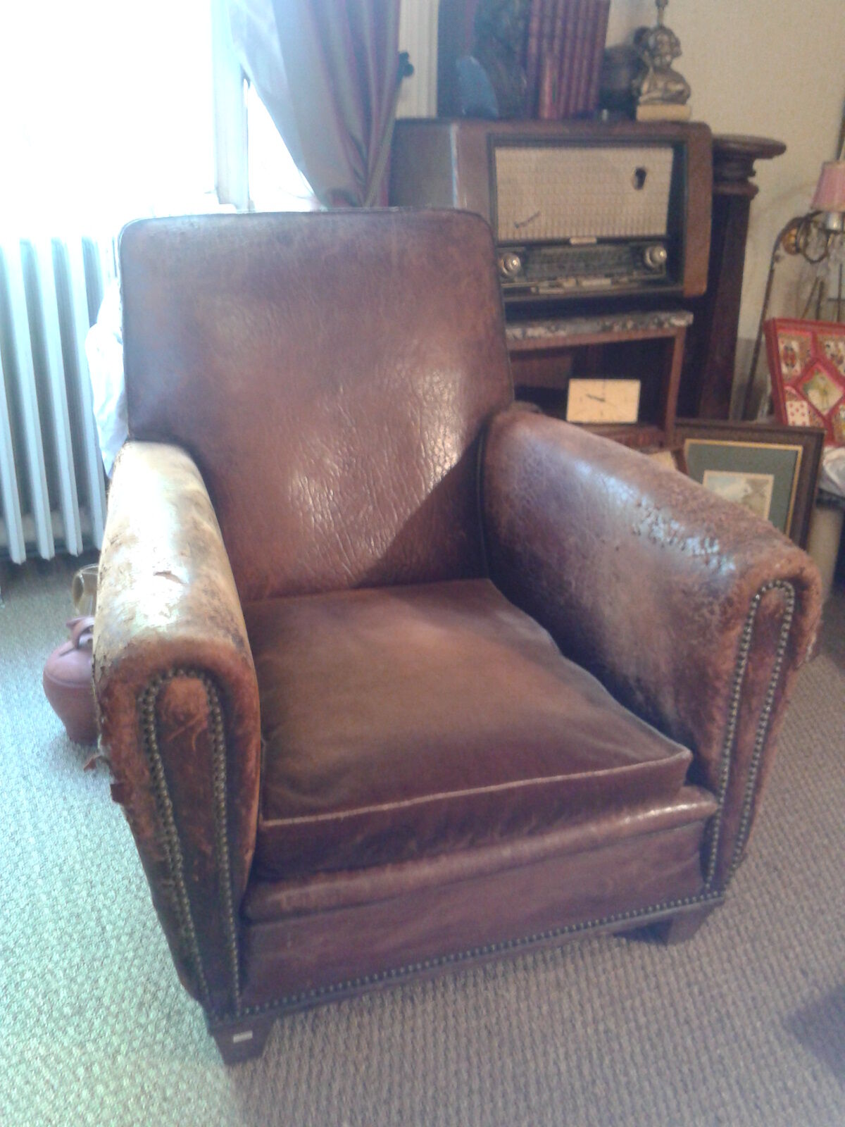 The 1930s leather club Chair
