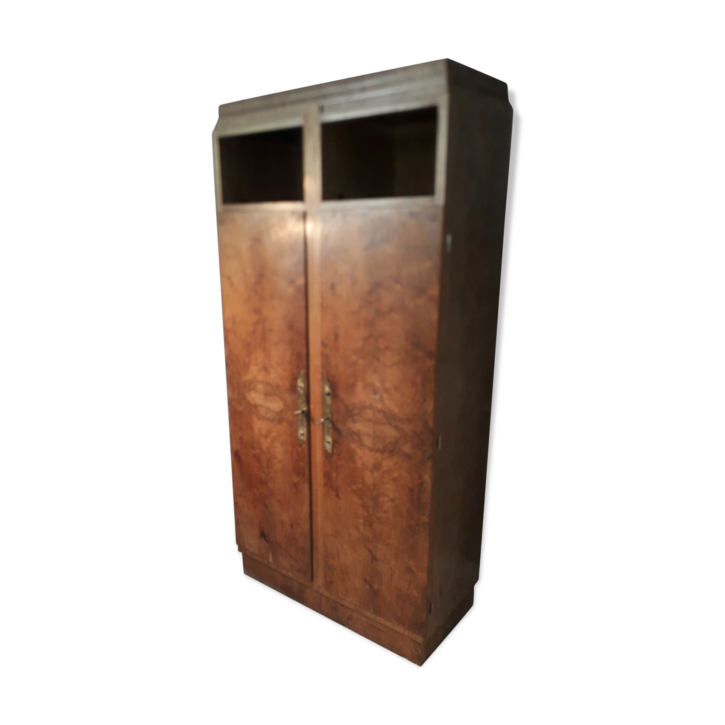 2-door cabinet from the 1930