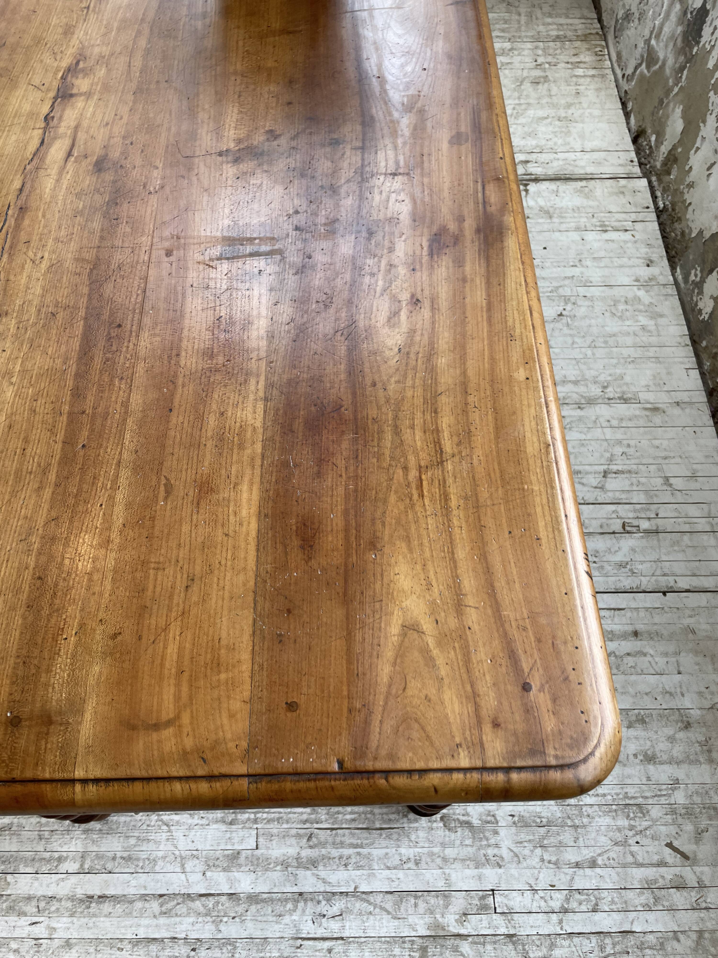 Walnut farm table 185 cm