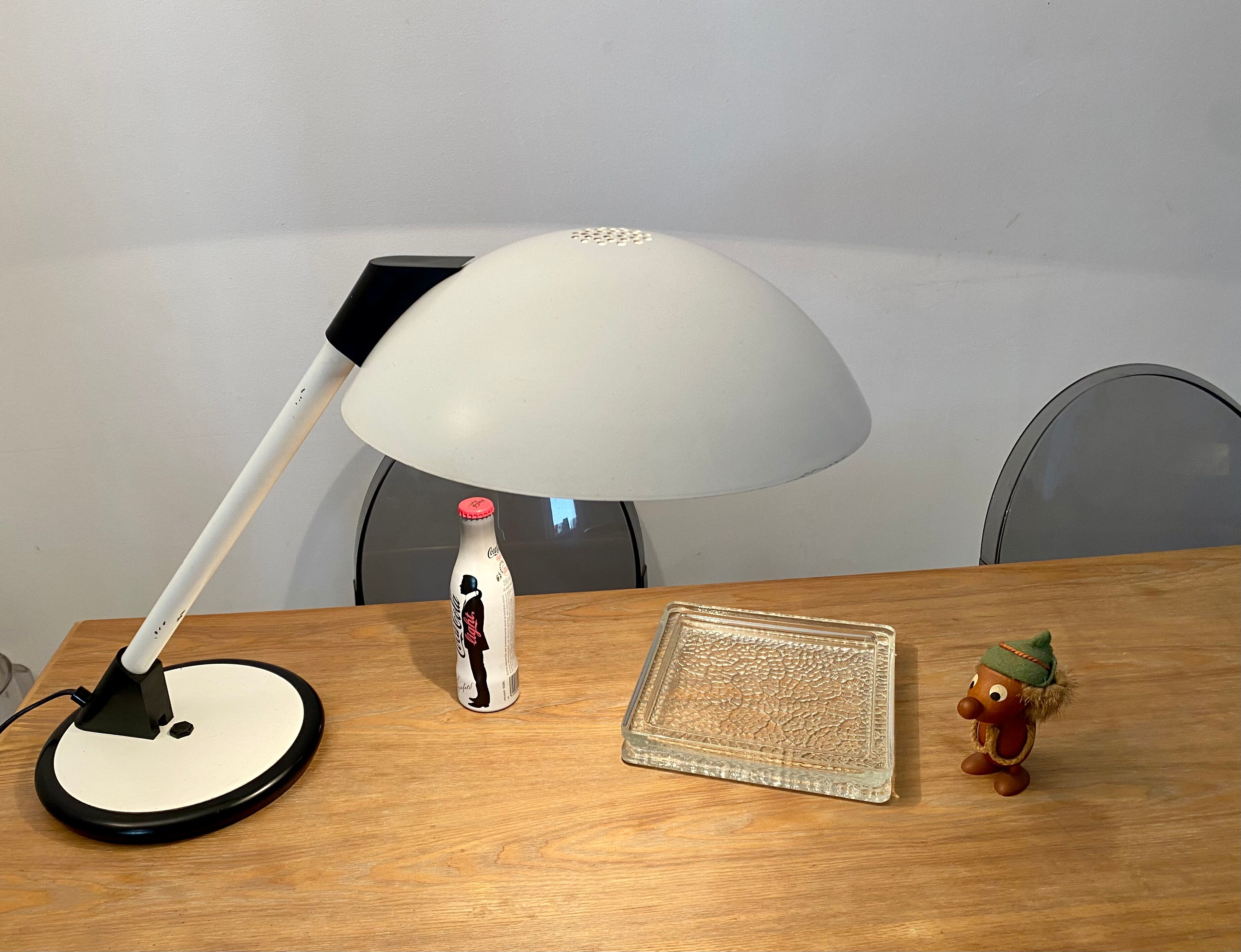 Aluminor saucer desk lamp France vintage 70s white