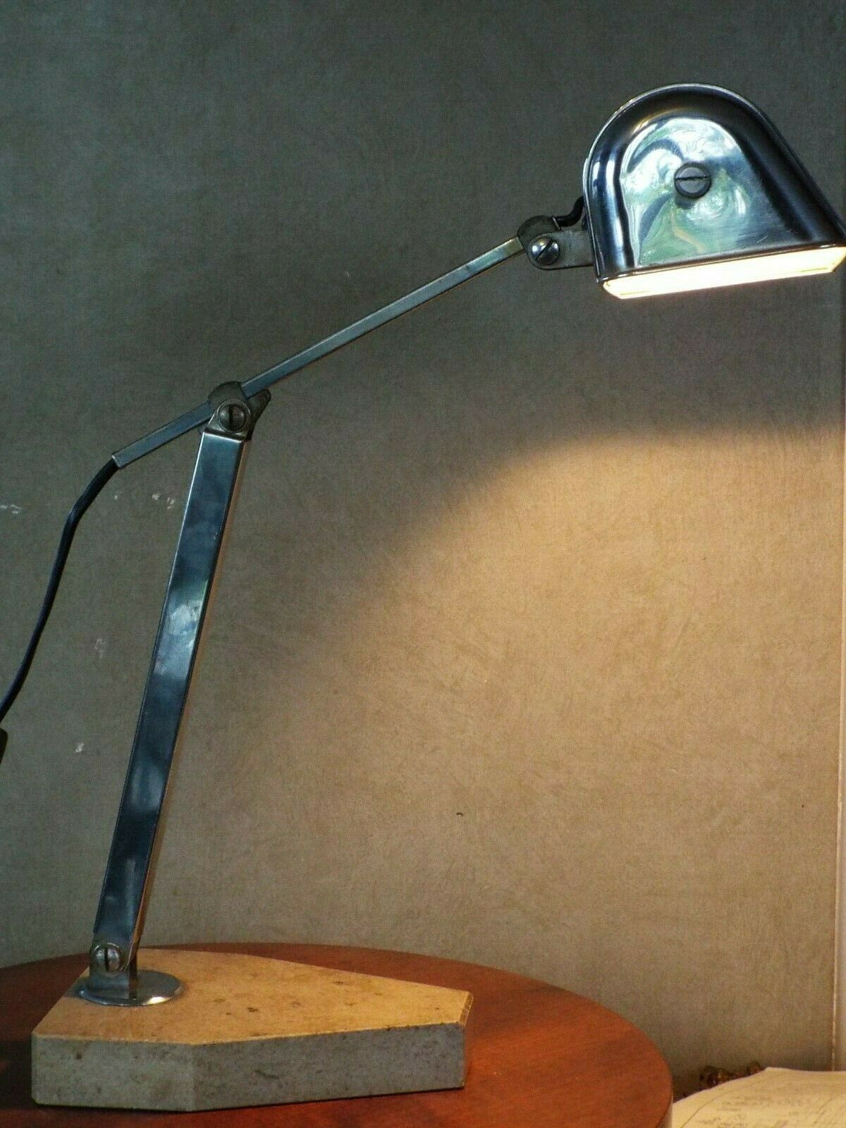 Luxury art deco desk lamp pirouette marble