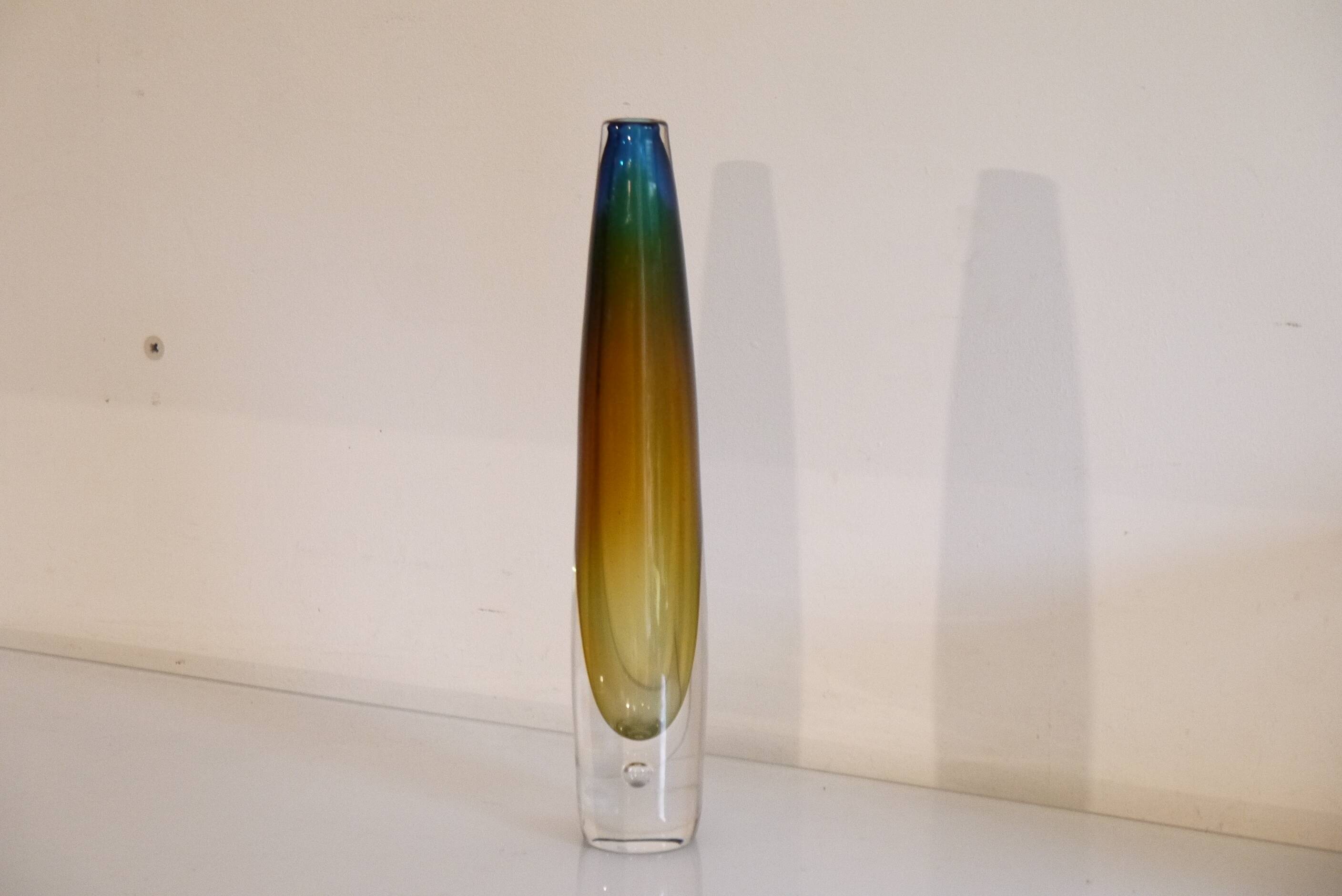 Swedish vase by Vicke Lindstrand for Kosta