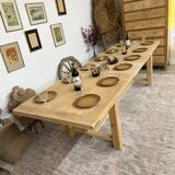 Farmhouse table with central extensions