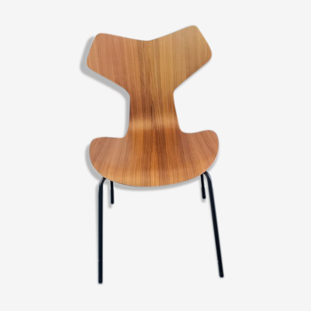 Chaise grand prix par Arne Jacobsen pour fritz hansen