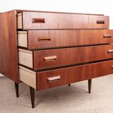 Danish teak chest of drawers, 4 drawers, by Borge Mogensen, Søborg Mobelfabrik.