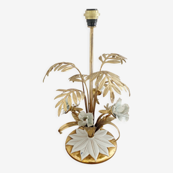 Tablelamp with brass leaves and ceramic flowers hollywood regency
