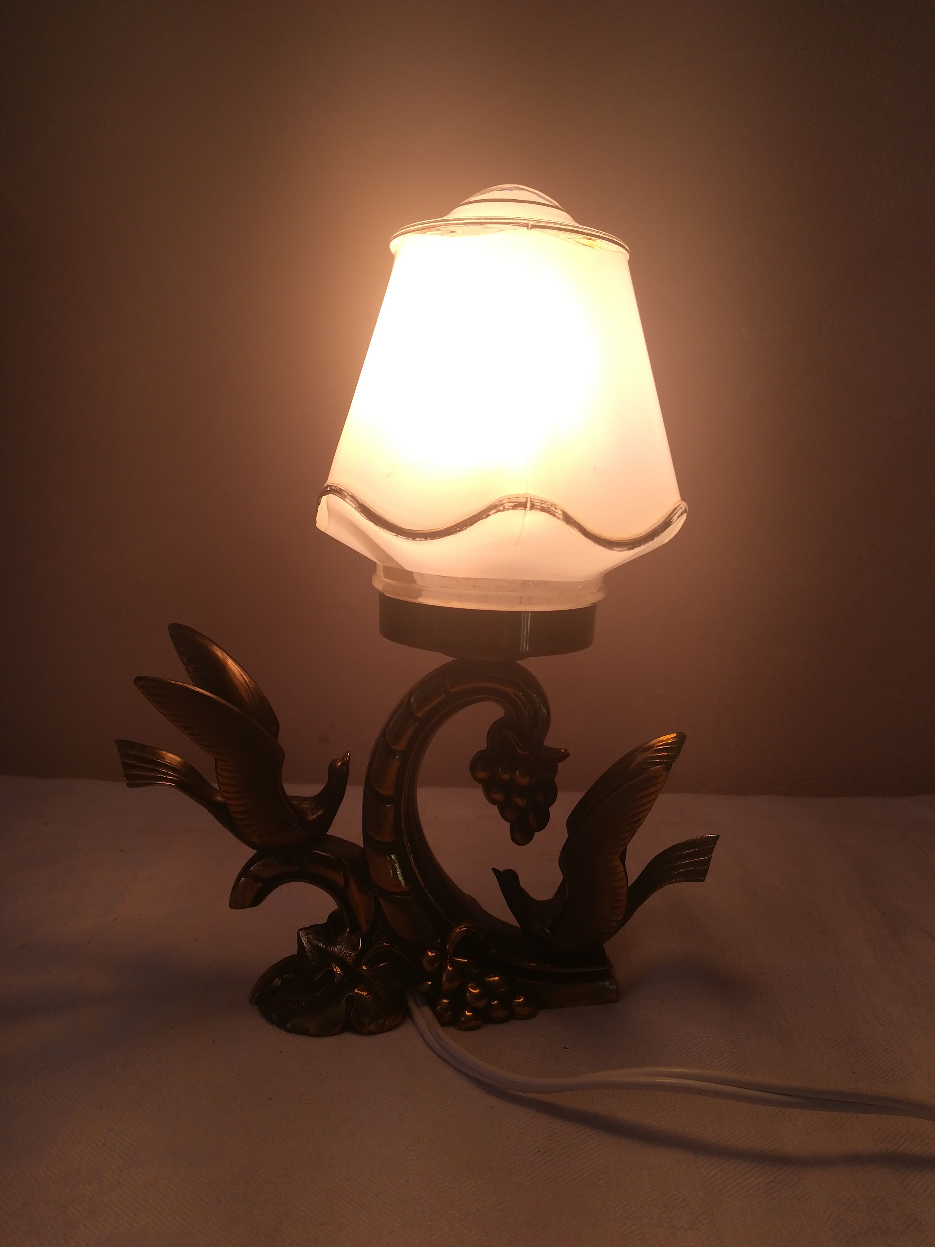 Lampe art déco avec oiseaux