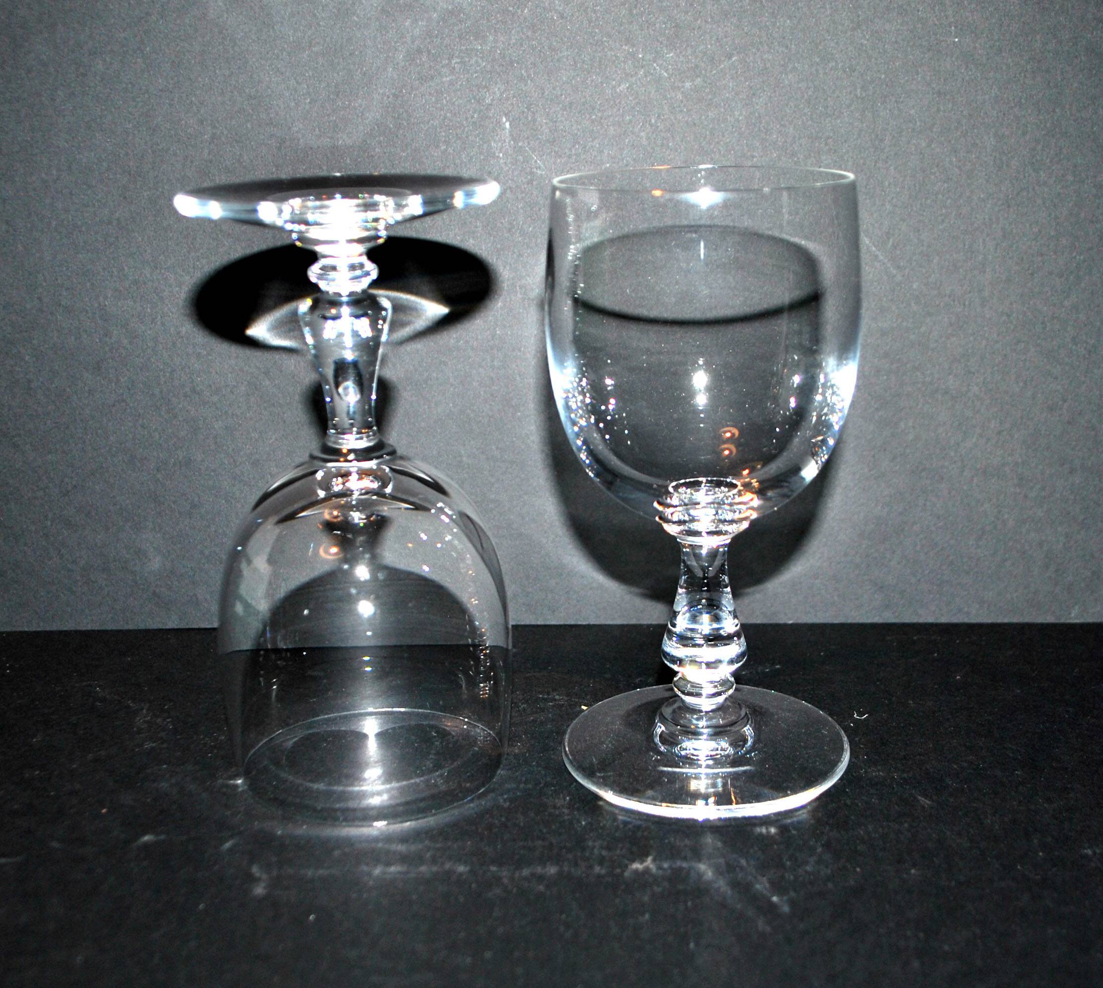 Set of 2 Uni crystal wine glasses from SAINT-LOUIS "2nd choice" H14cm
