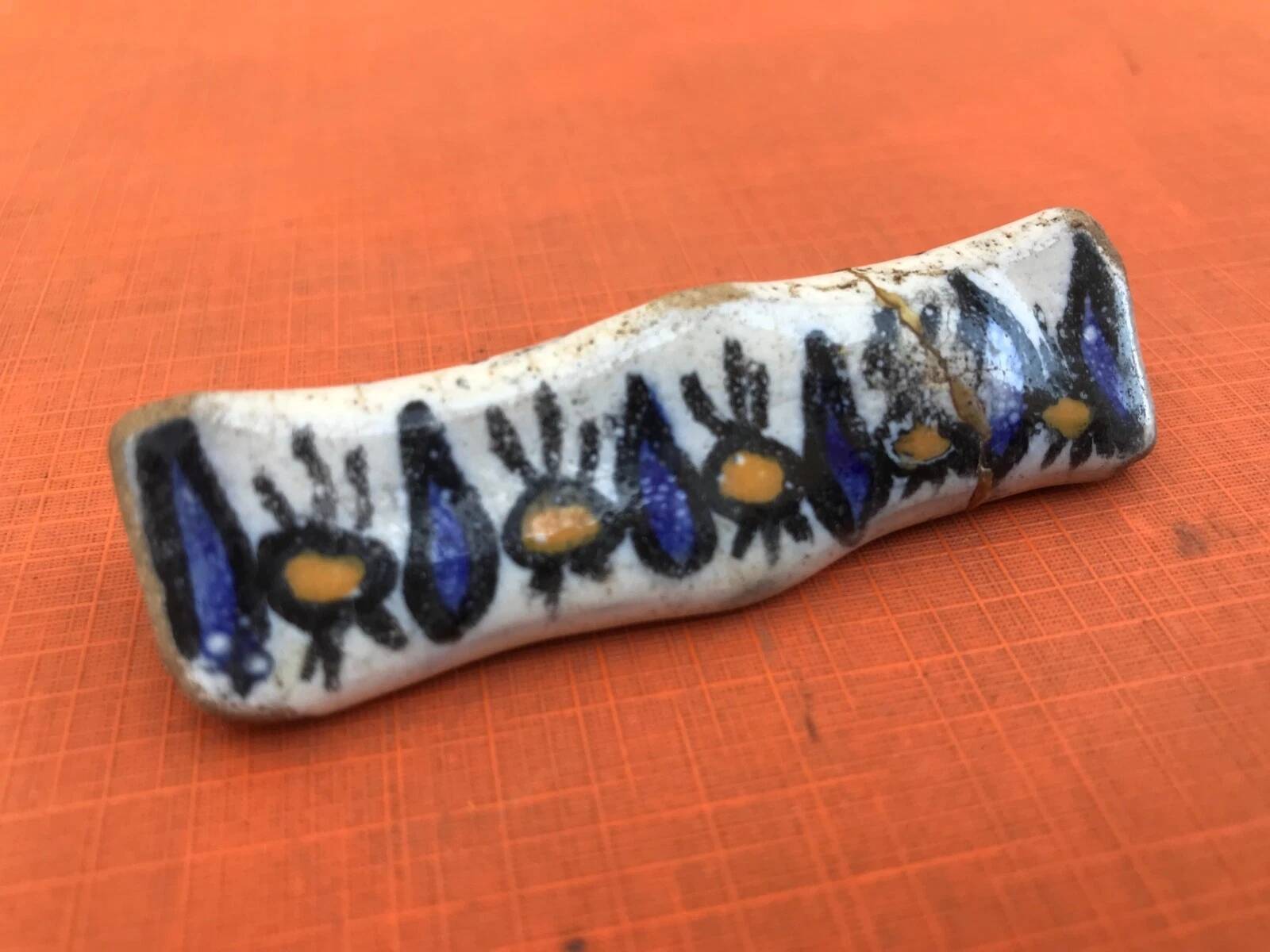 1920-1940 4 Knife holders Glazed ceramic from Nabeul, Tunisia