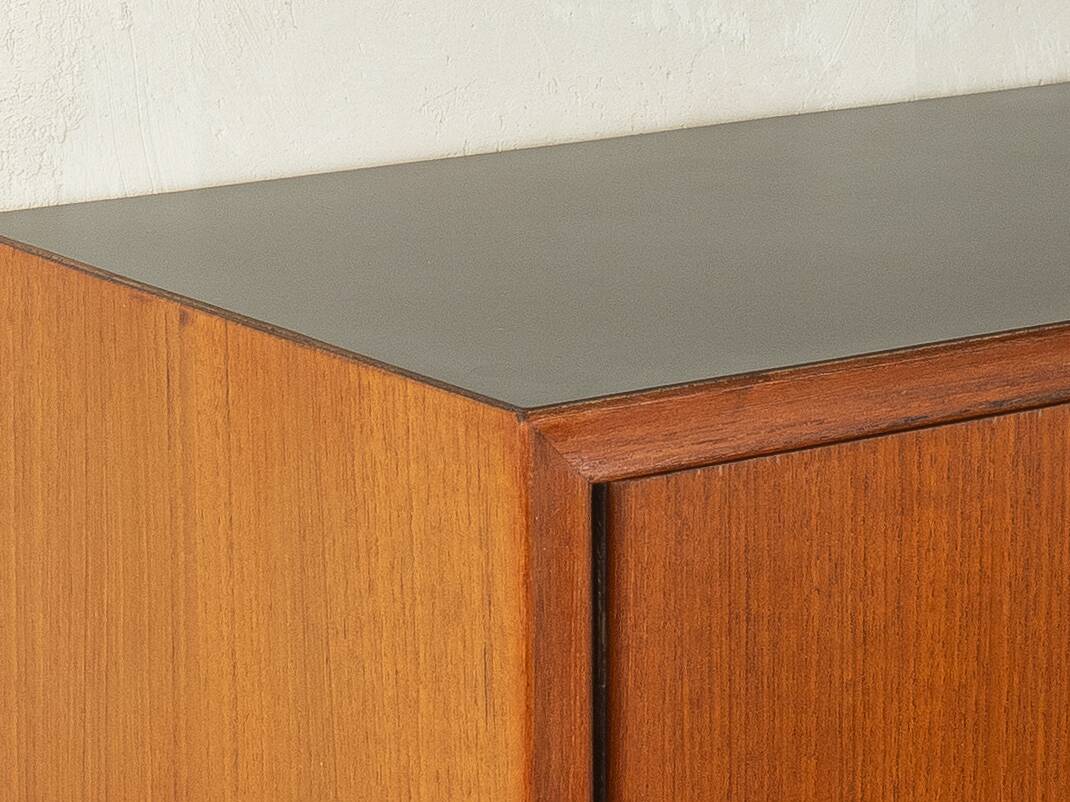 Buffet classique des années 1960, placage de teck, Heinrich Riestenpatt