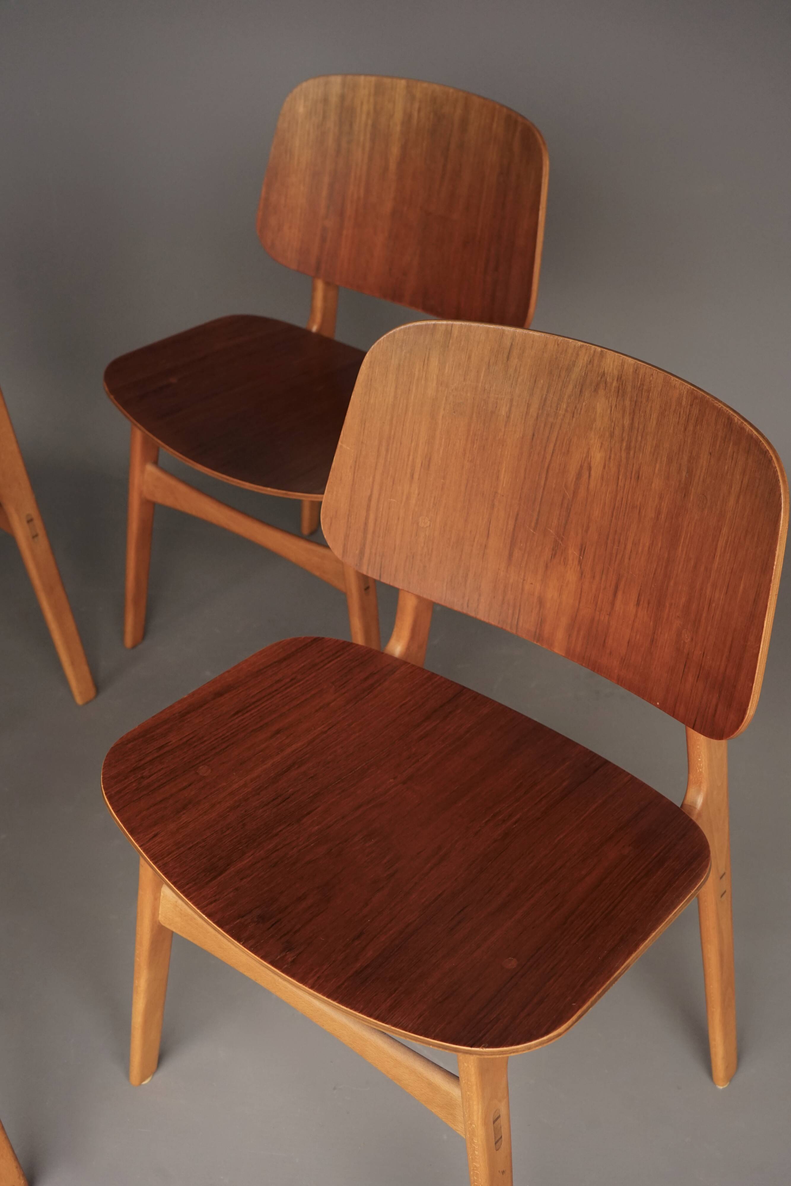 Model 155 Shell Chairs by Børge Mogensen for Søborg Møbelfabrik. Denmark