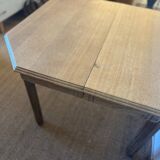 Extendable wooden art deco table for 4 to 8 people