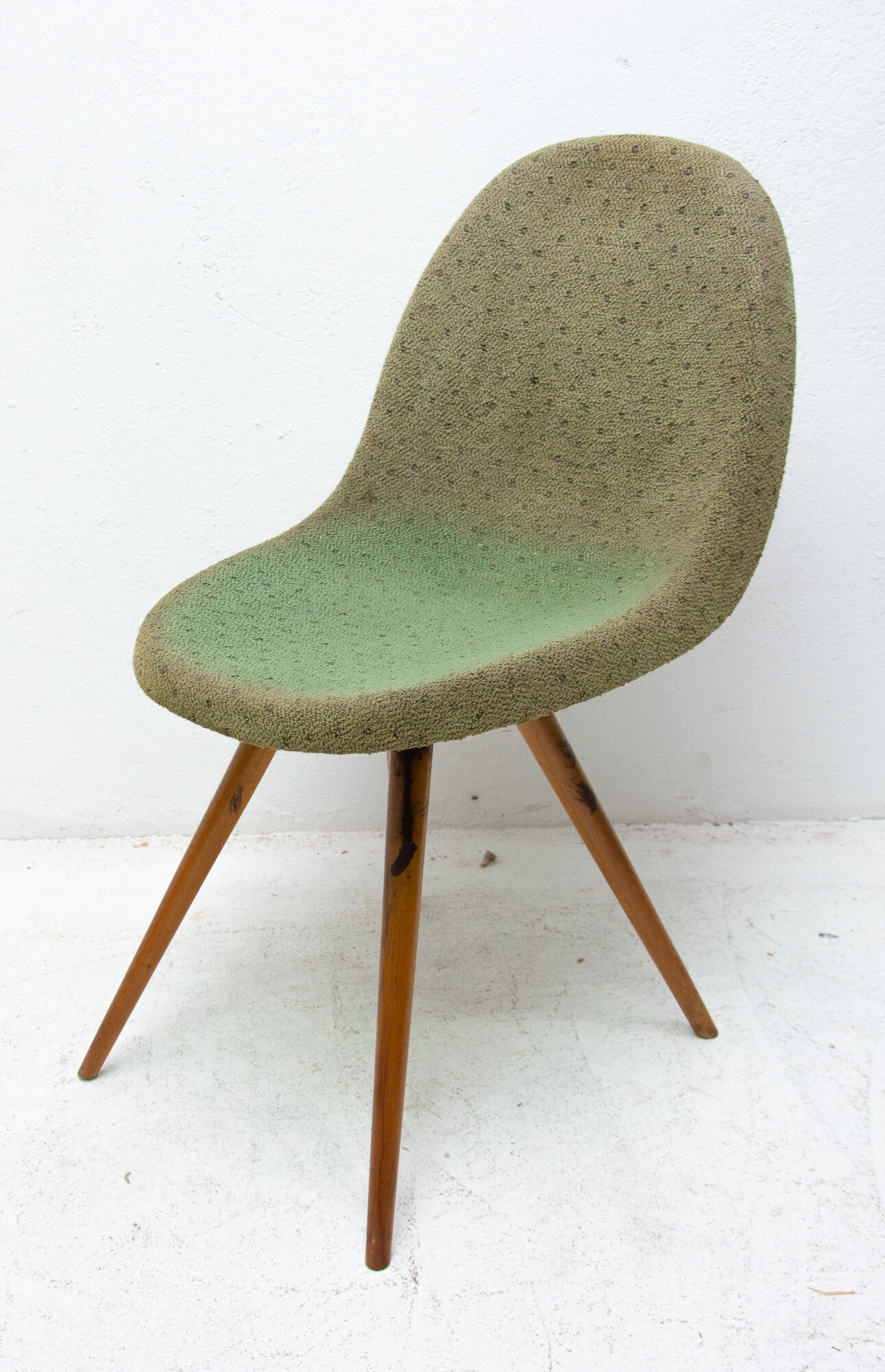 Mid century dining chairs, designed by Frantisek Jirák for Tatra Pravenec