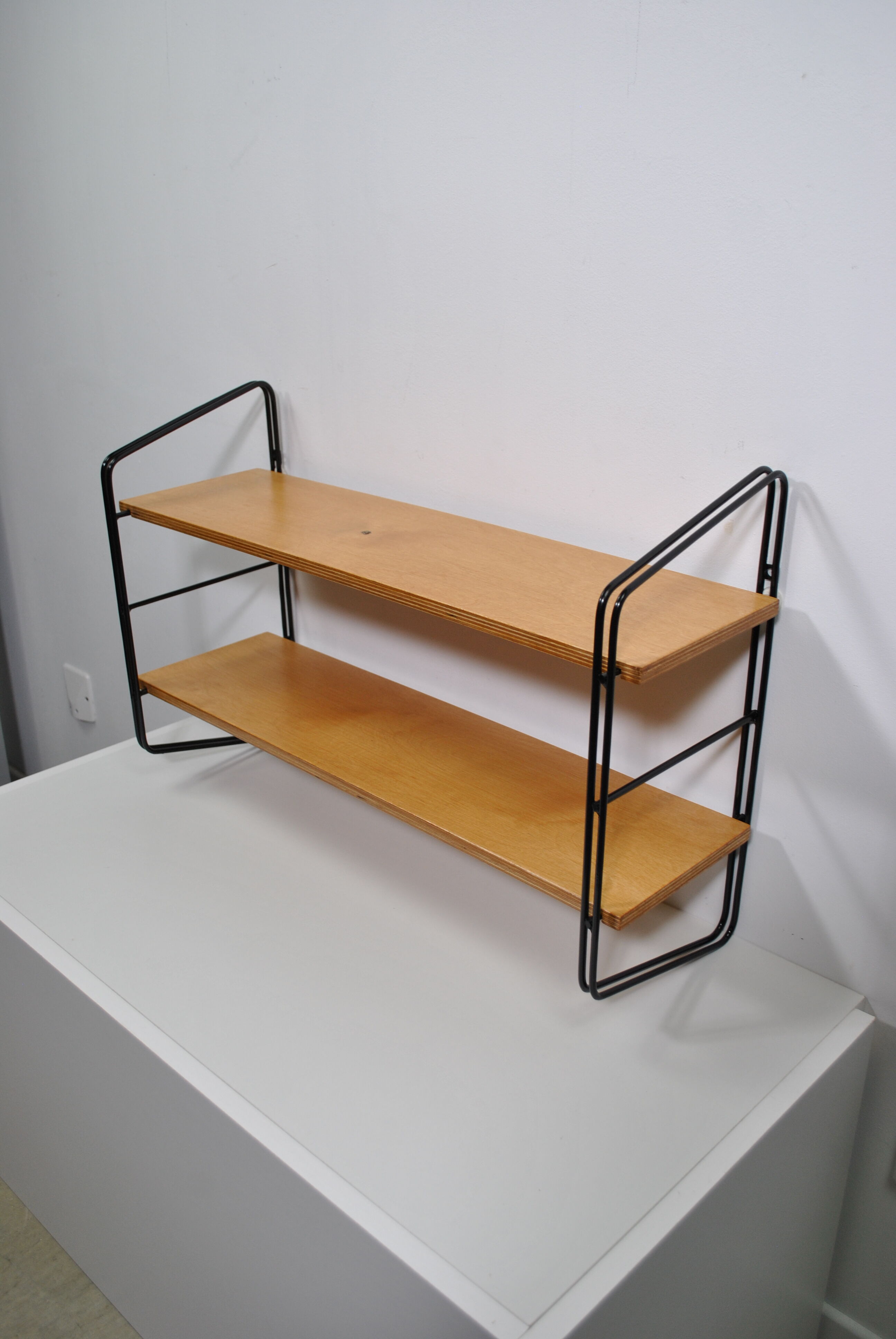 2-shelf wall shelf 1970