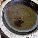 Sucrier en céramique Vallauris bordeaux et dorée par Marius Giuge