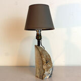 Decorated with a rock crystal lamp