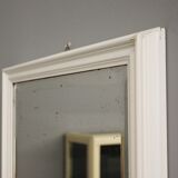 Mirror frame in white painted wood, Giuseppe Restelli Cristani, 1970s, , 119x60 cm