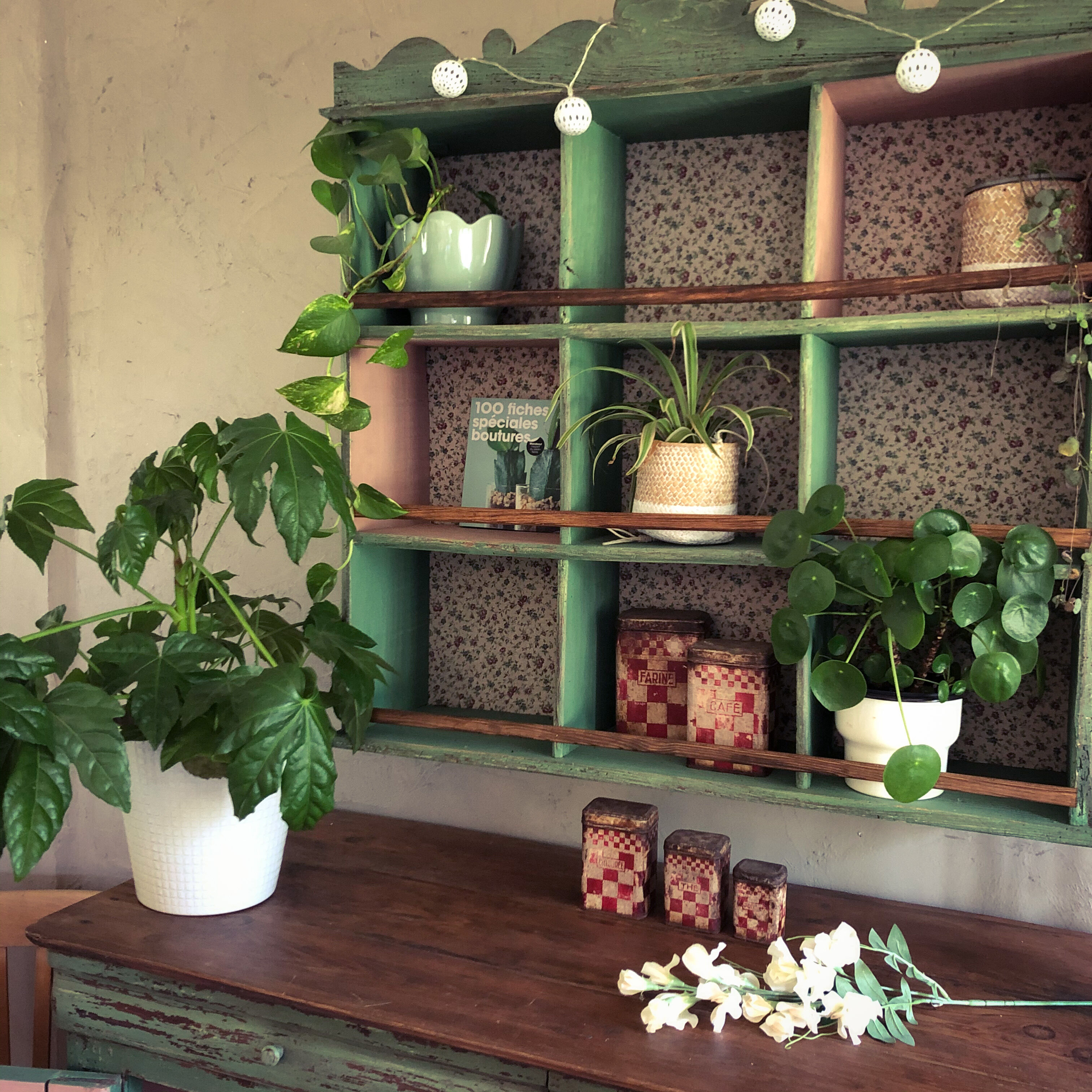 Buffet with workshop-style patinated shelf