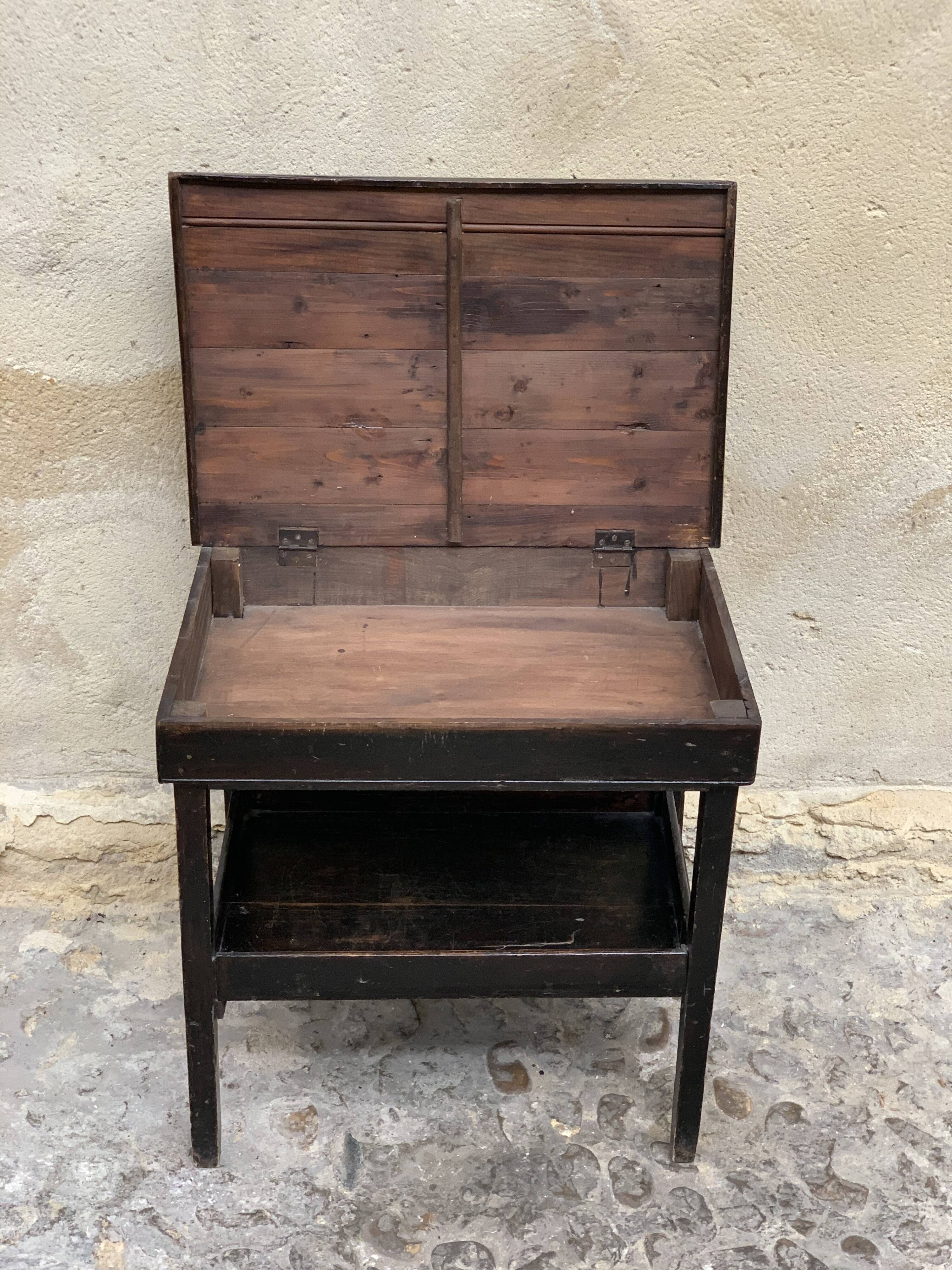 Former seamstress table 1950