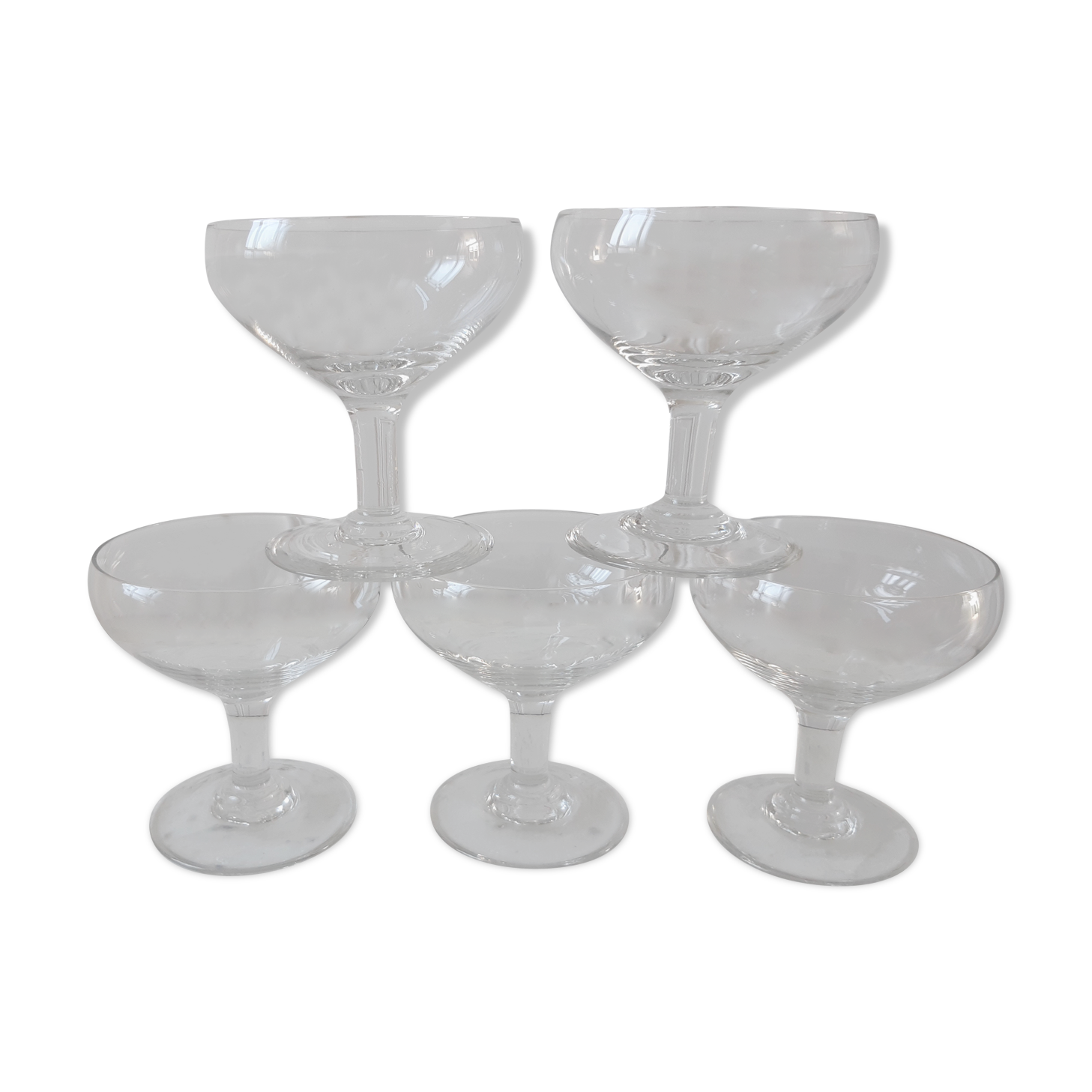 Lot of 5 champagne glasses