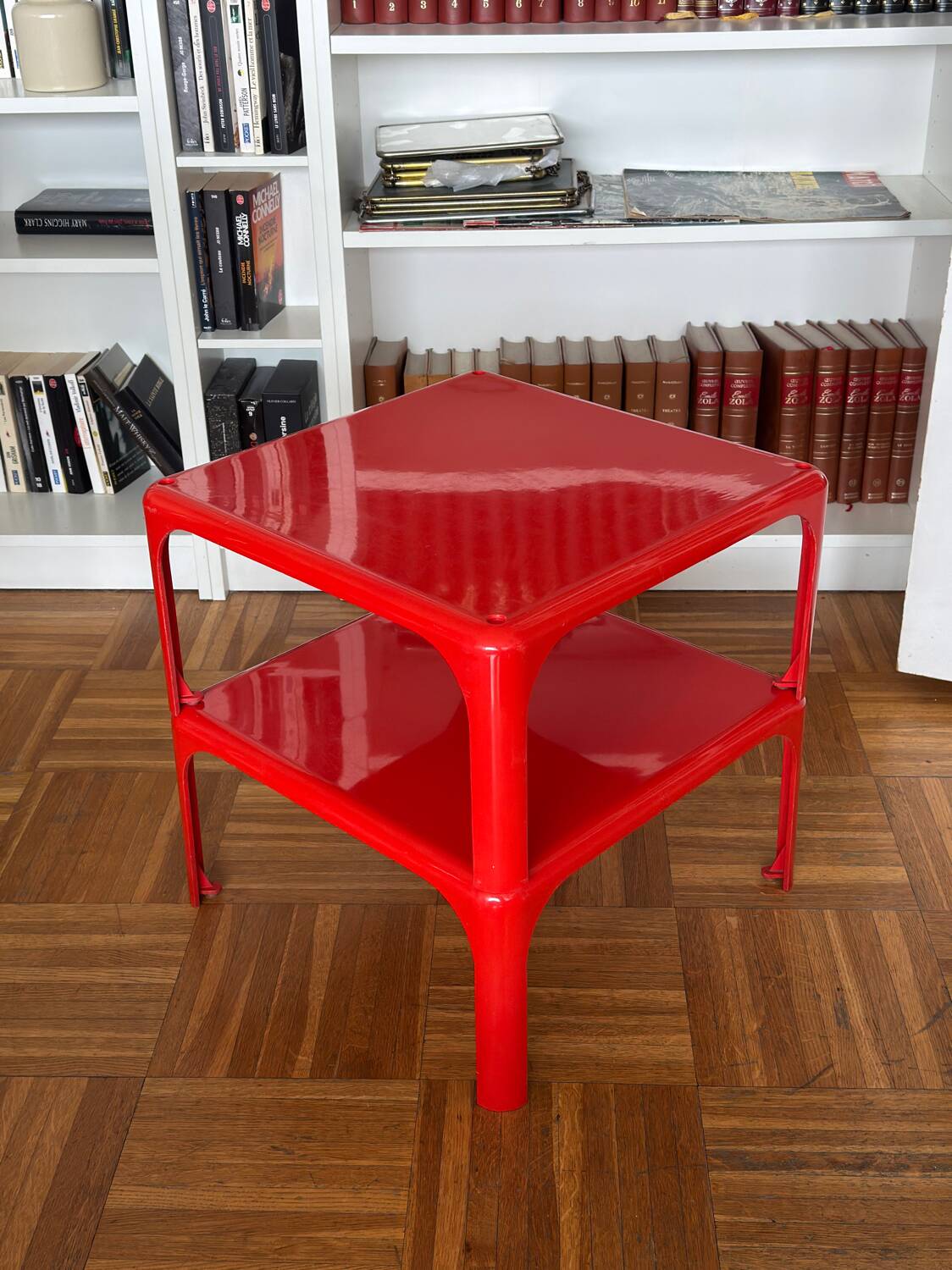 2 stackable tables Demetrio 45 by Vico Magistretti for Artemide