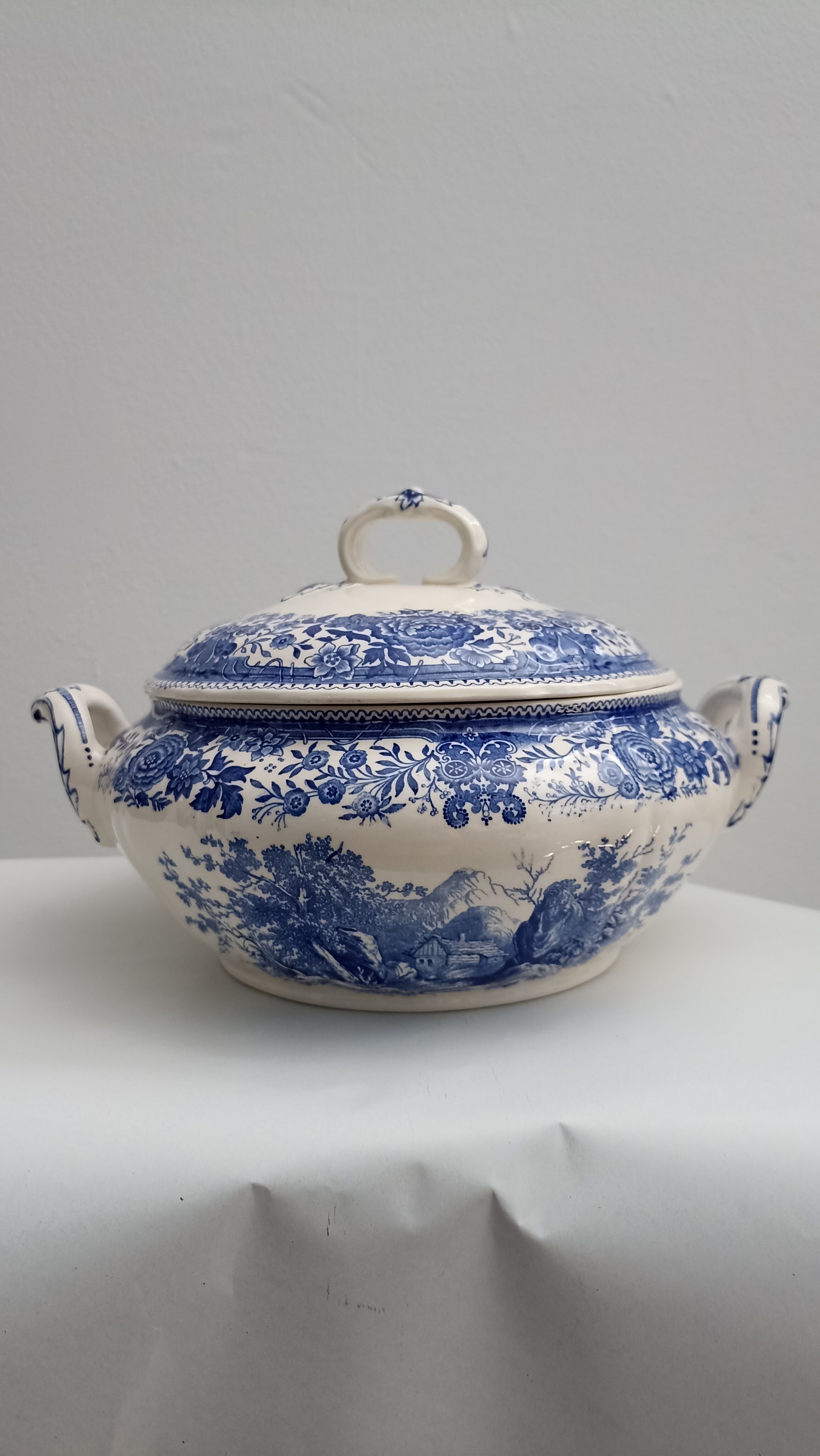 Soupière Villeroy and Boch