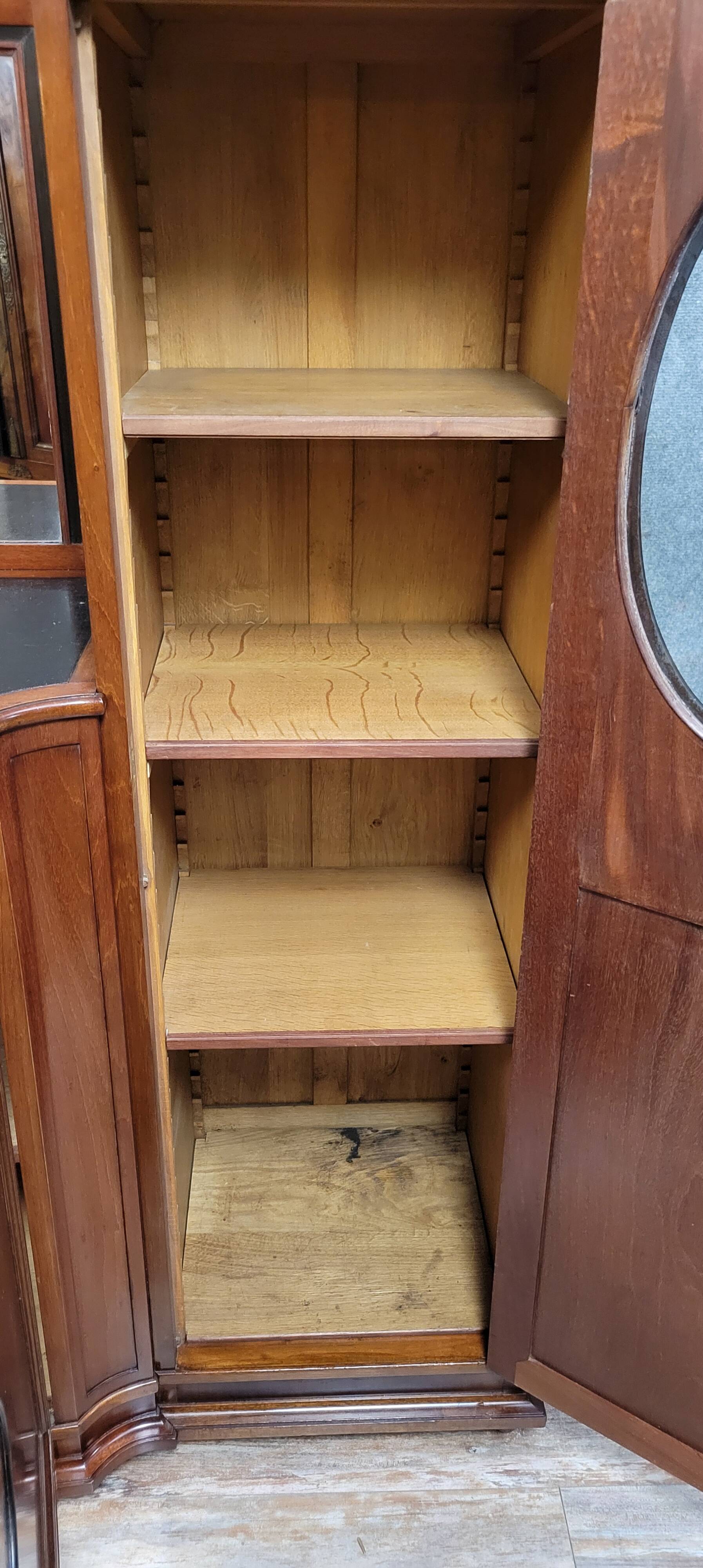 Ecole de Nancy : Grand buffet bibliothèque époque Art Nouveau en acajou