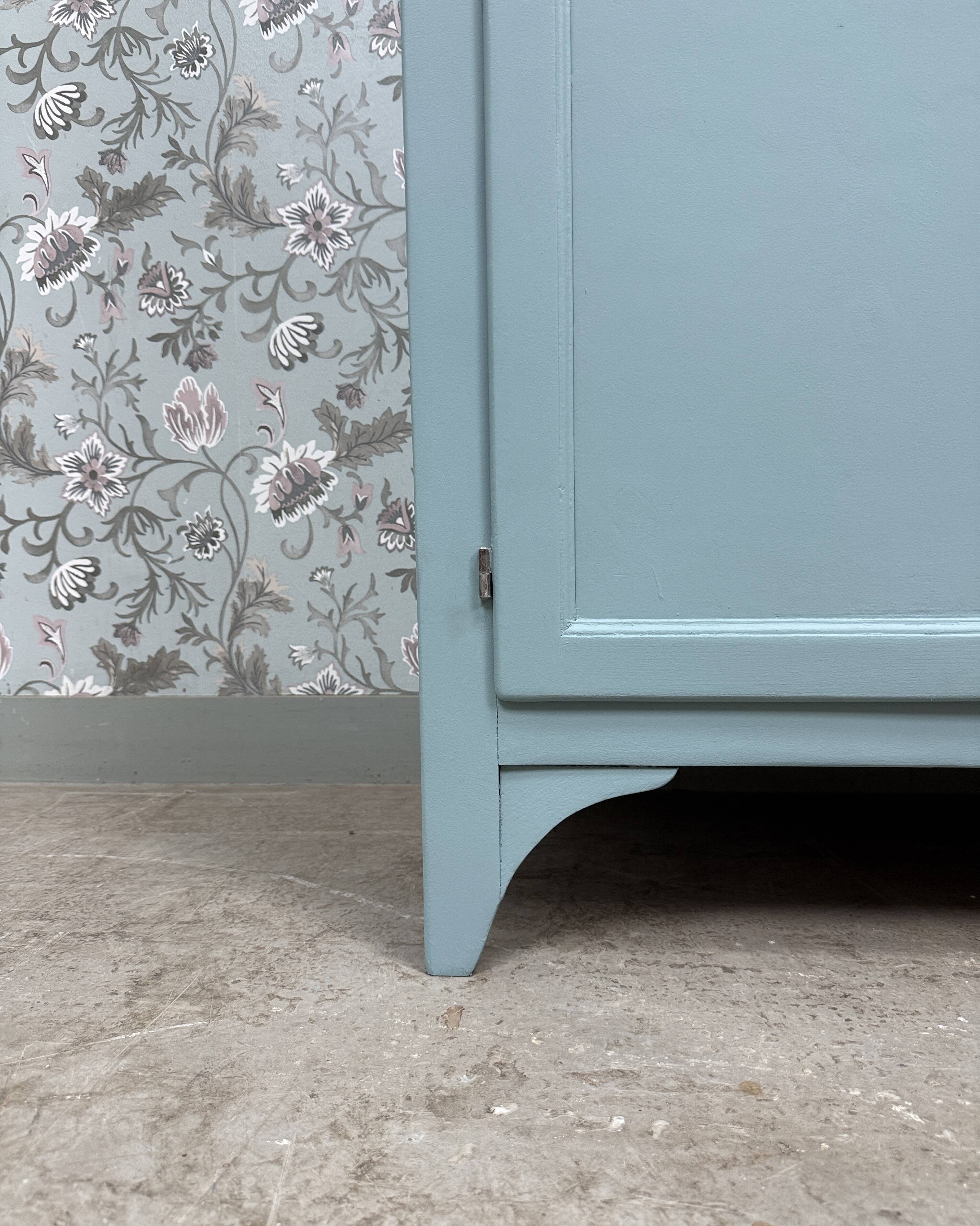 Mado wardrobe (renovated)