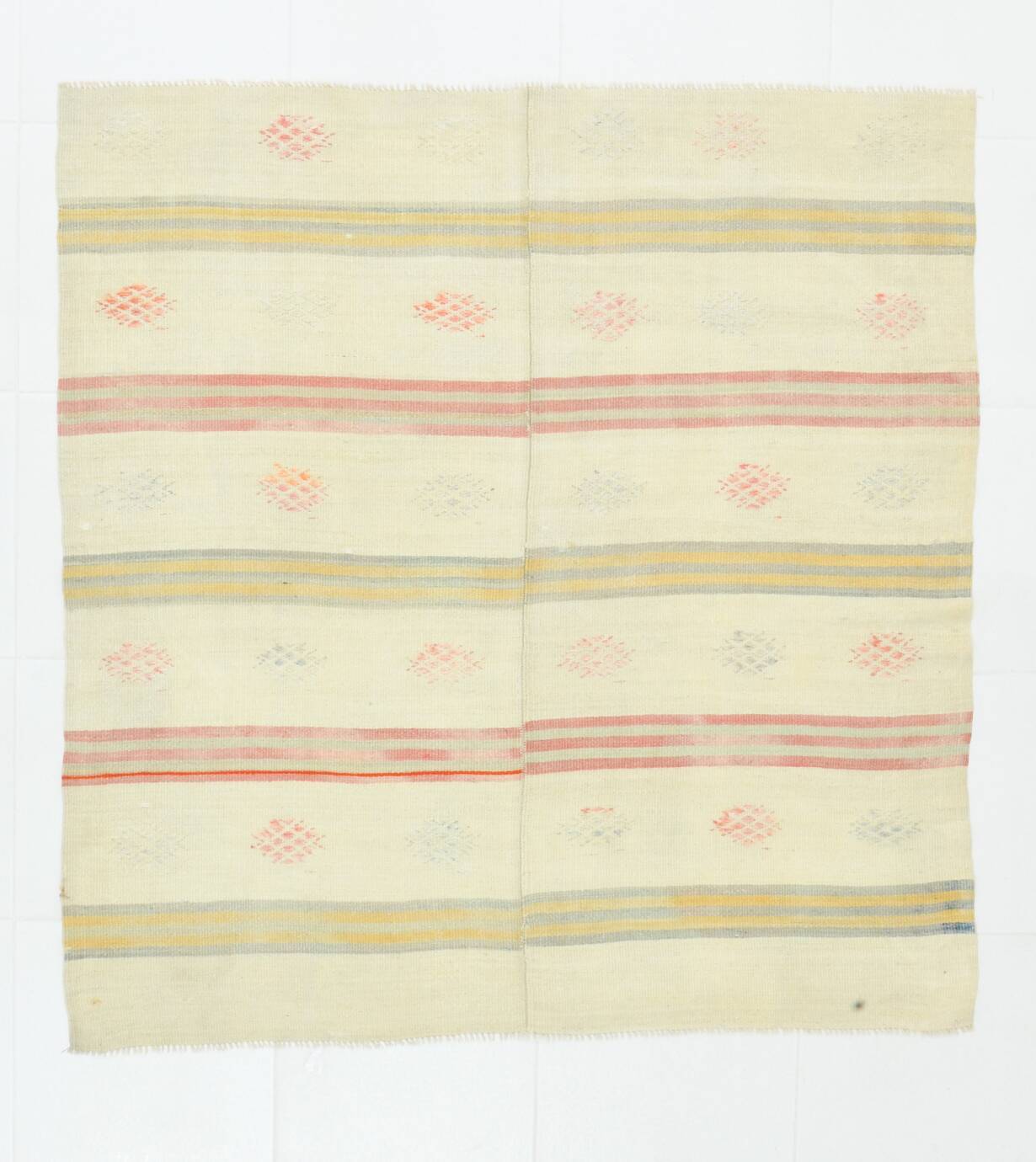 4x4 Cream Pale Red Square Vintage Kilim Rug, 136x142Cm