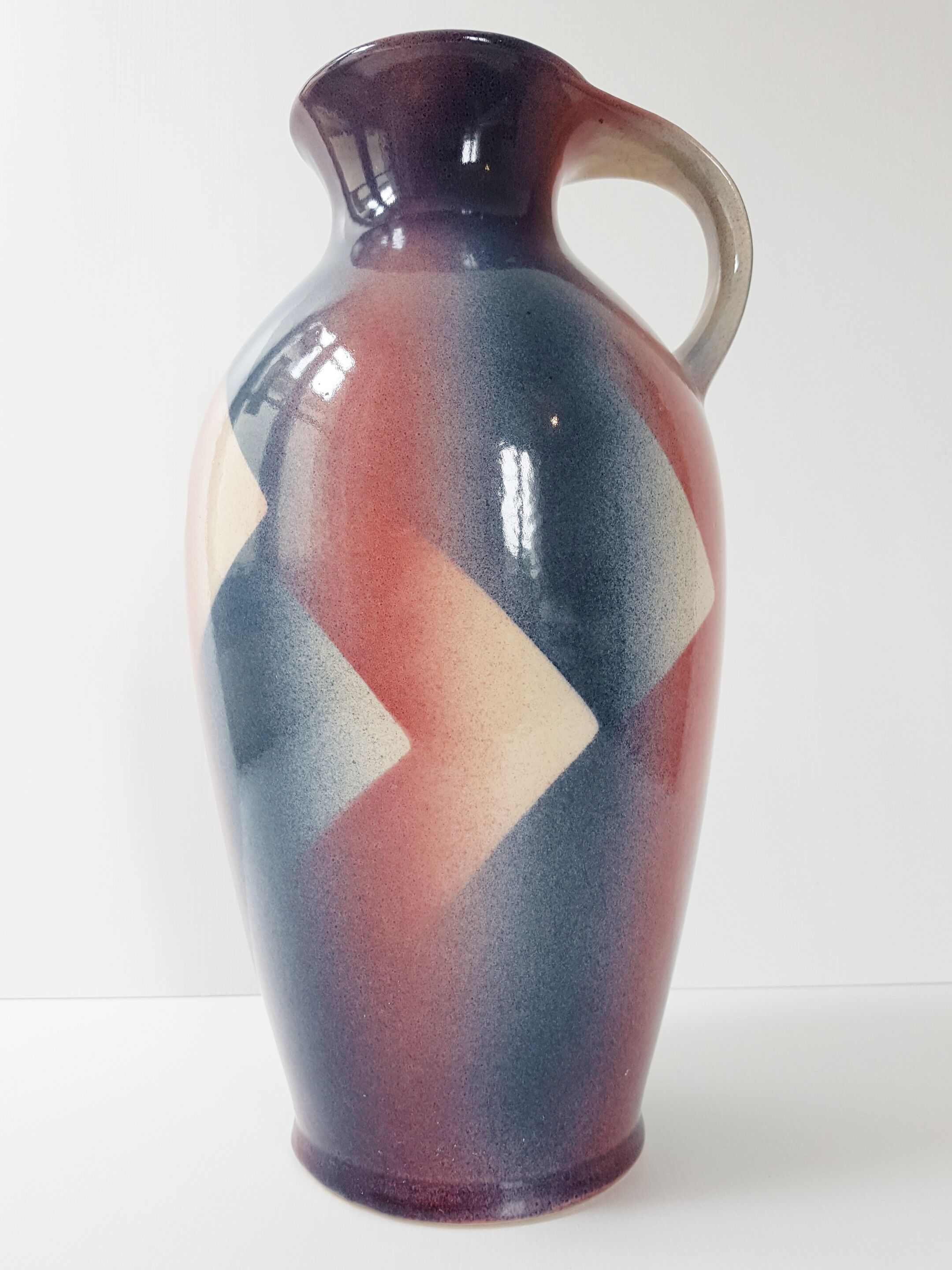 Ceramic vase Bay 1960