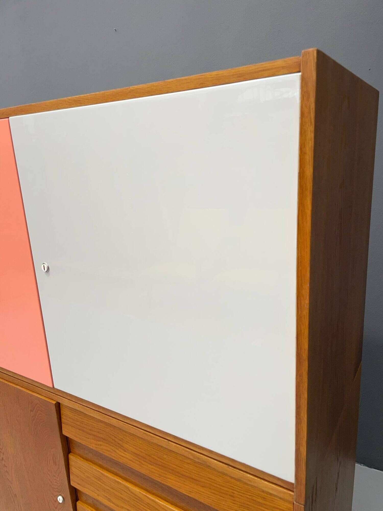 Meuble U-450 en Chêne par Jiří Jiroutek pour Interiér Praha, Tchécoslovaquie, 1
