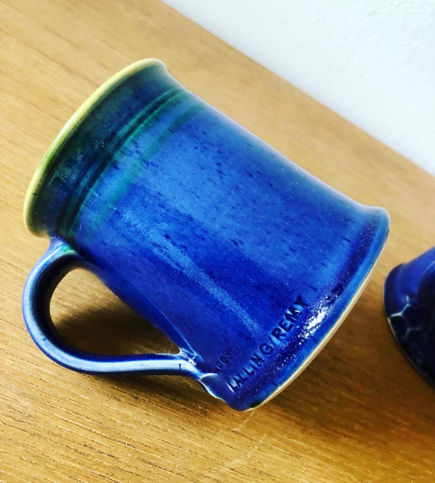 Set of 2 mugs