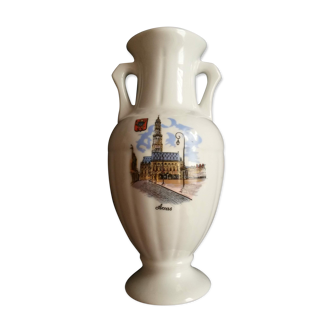 Vase avec anses place d'Arras porcelaine d'Arras fabrication artisanale