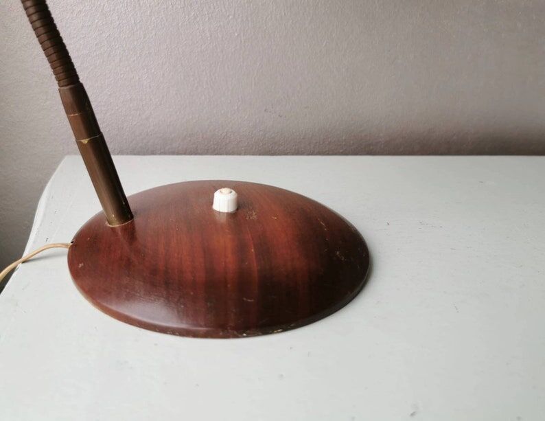 Lampe de bureau design avec abat-jour conique 1970