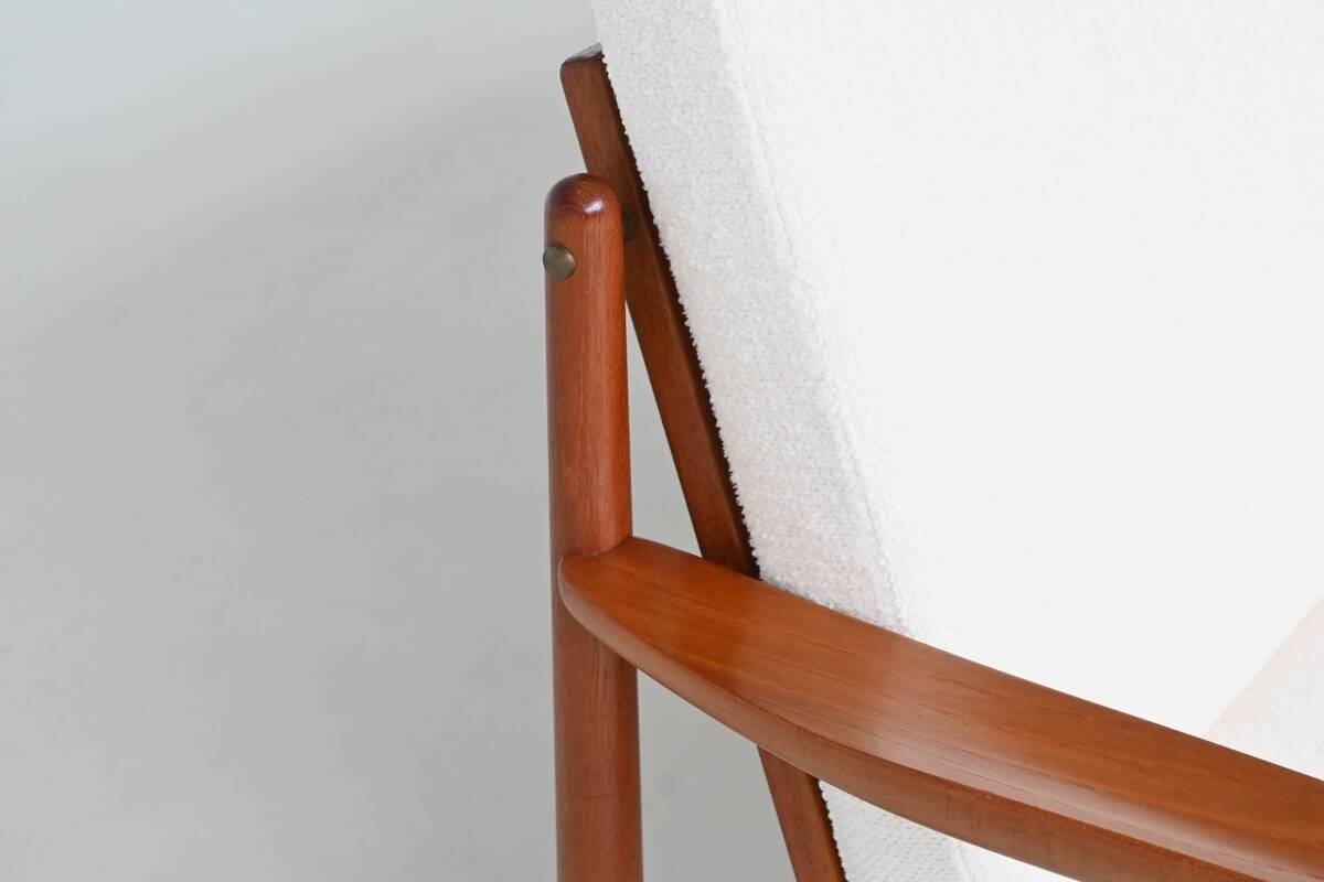 Svend Age Eriksen three-seat sofa in teak Glostrup Denmark 1960