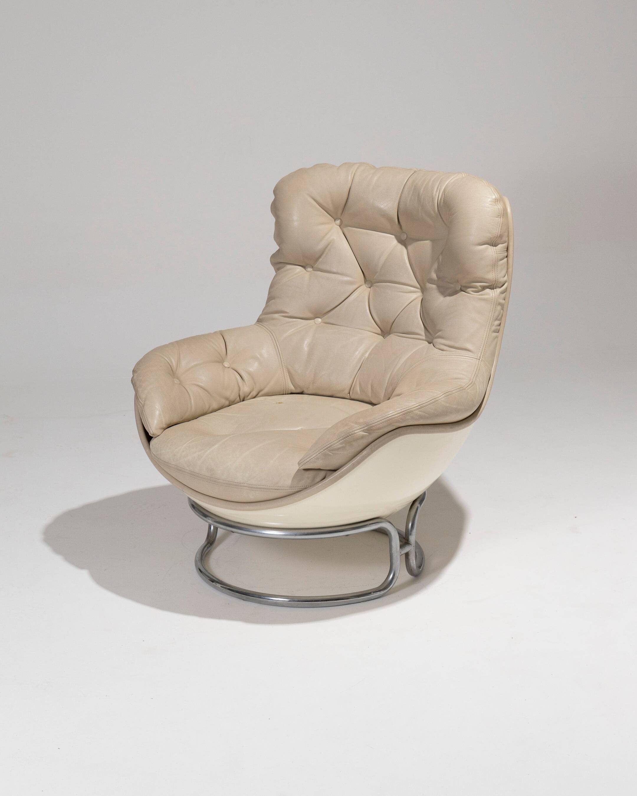 MICHEL CADESTIN KARATE LEATHER ARMCHAIR, 1970s