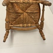 Chaise de nourrice paillée vintage