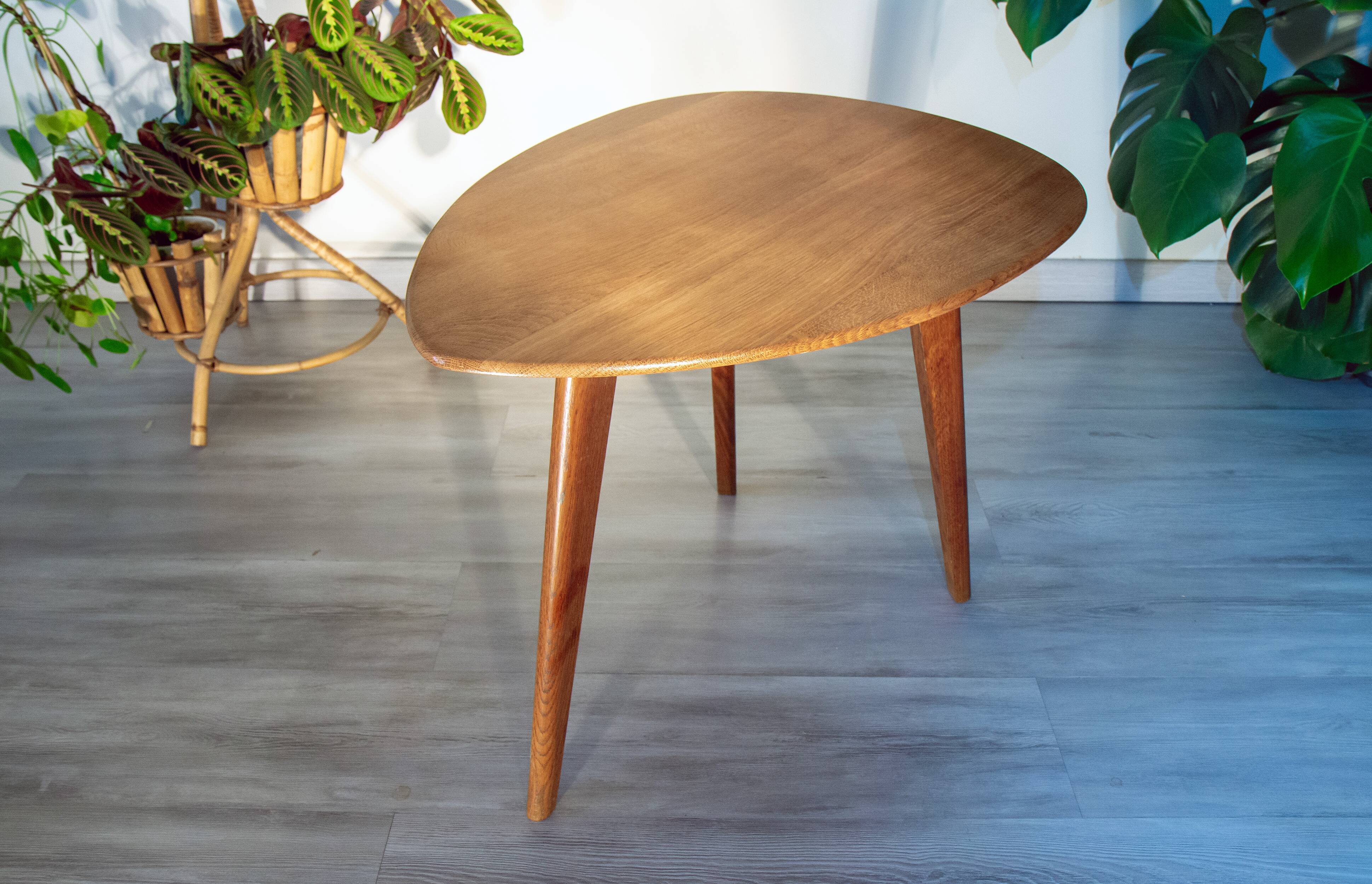 Surf-shaped coffee table, solid oak, 1950s