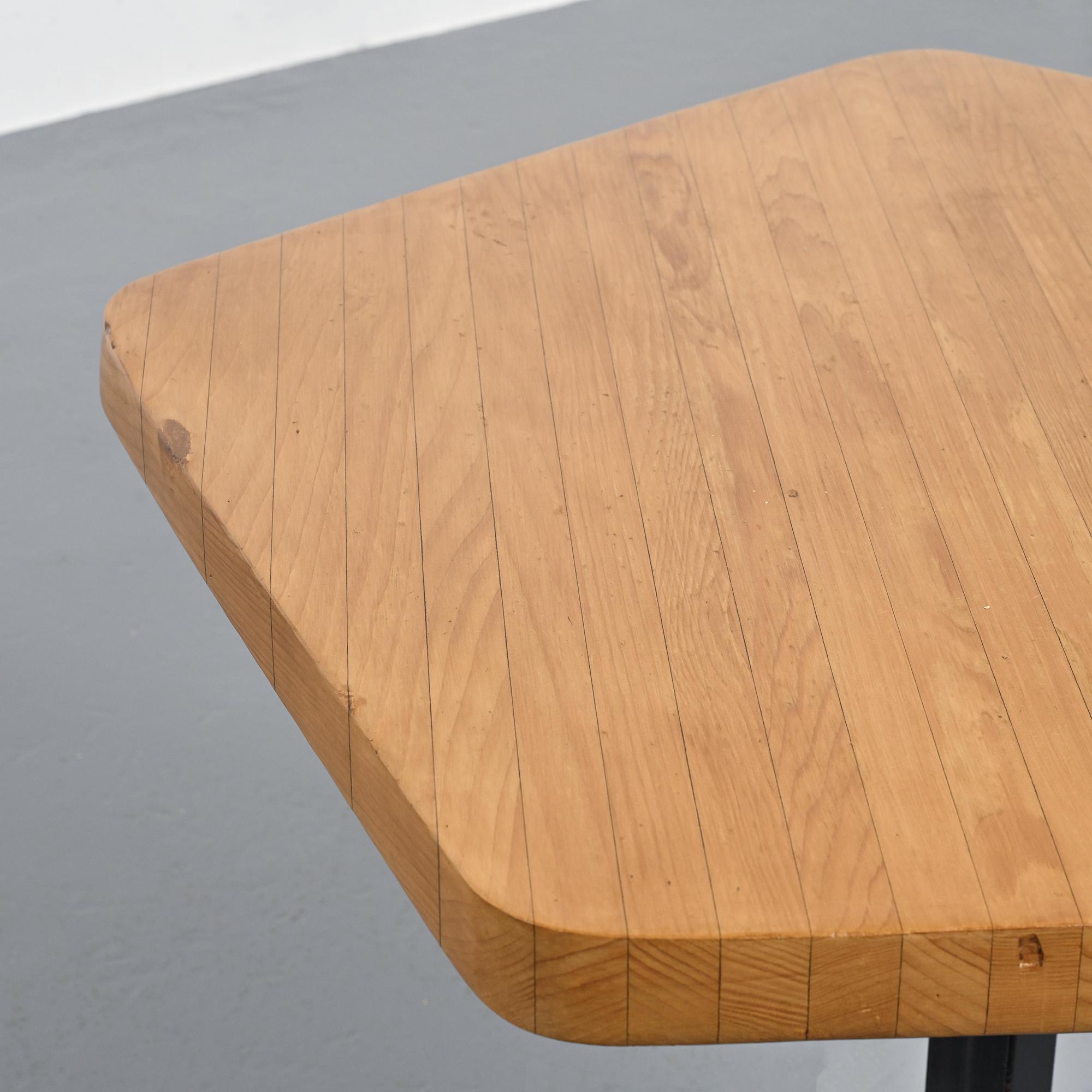 Pentagonal table of Arcs, Charlotte Perriand around 1973