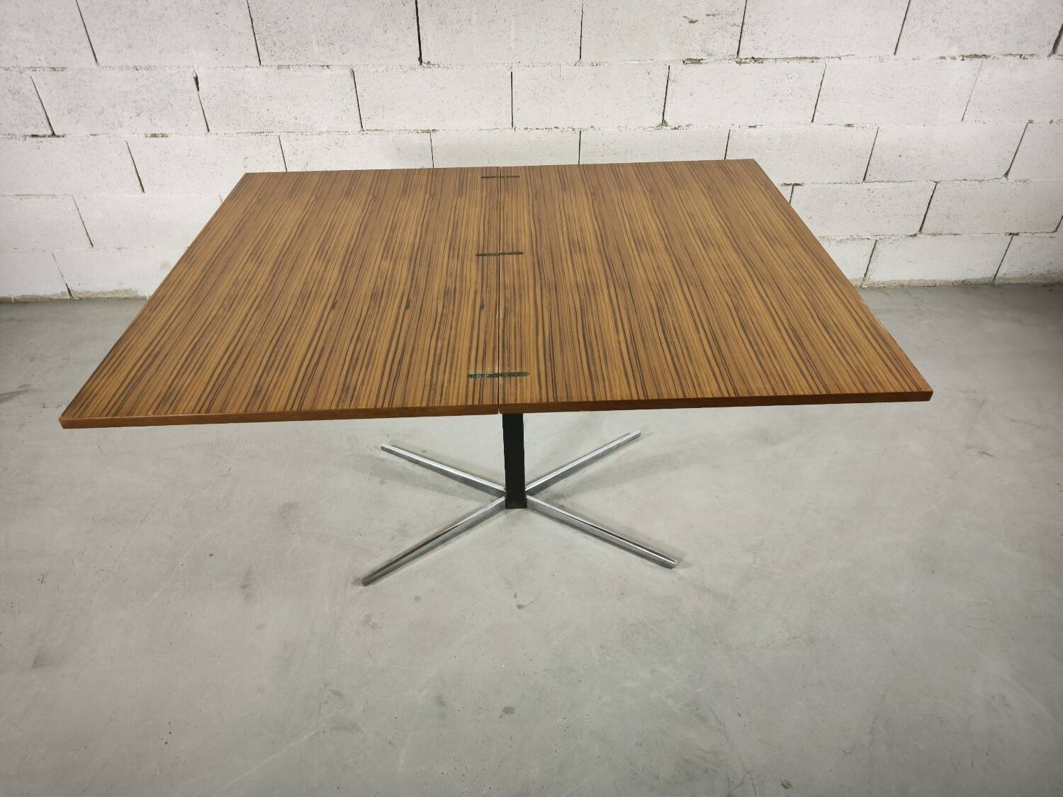 Dining room table JM Thomas Wilhelm Renz