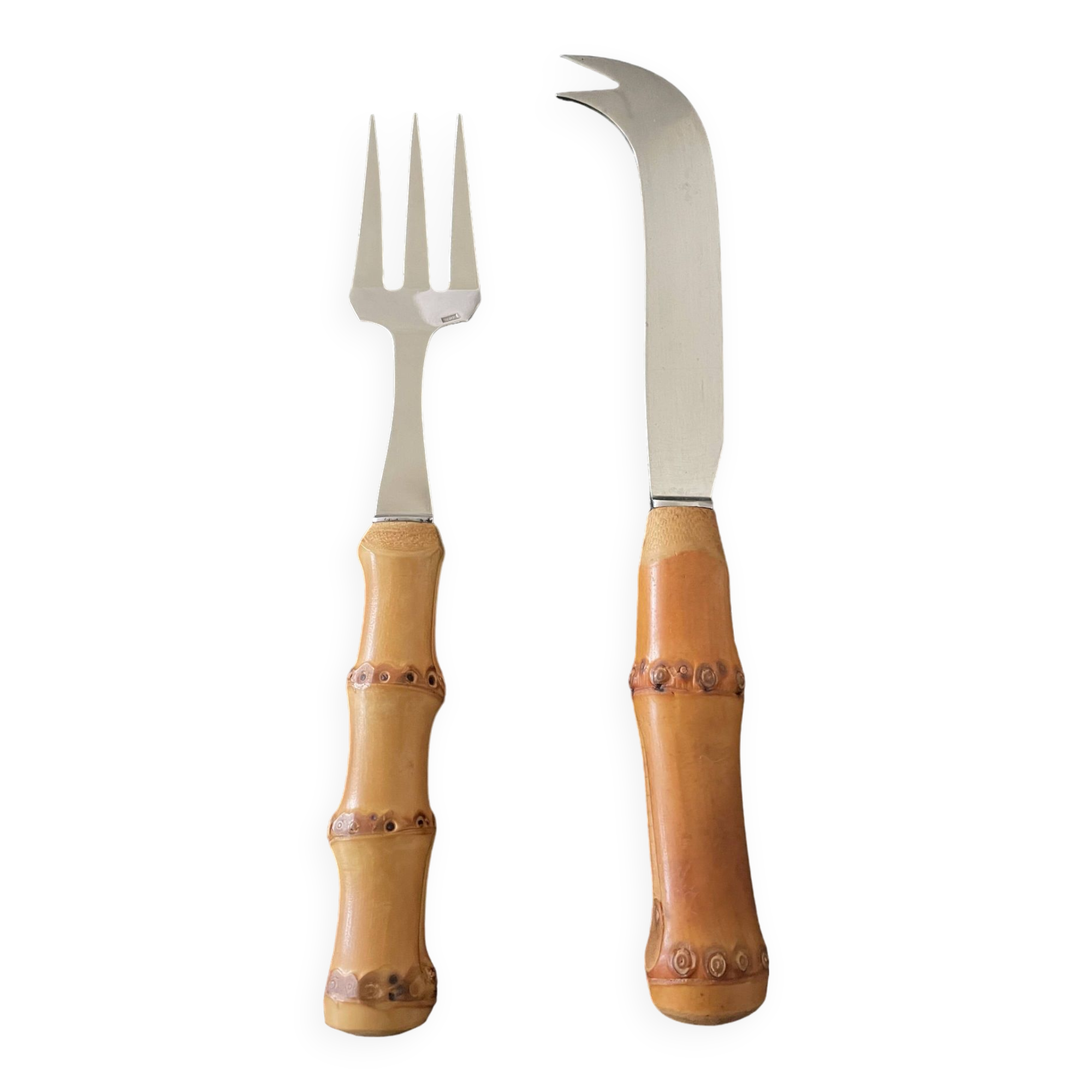 Bamboo handle cheese serving cutlery
