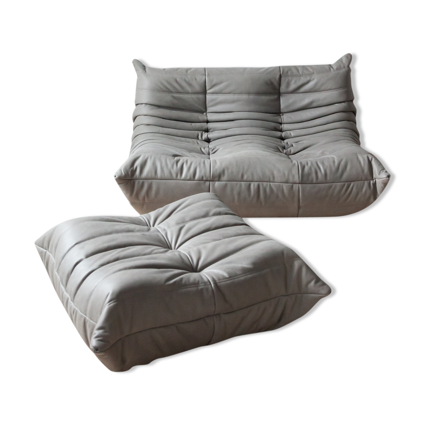 Togo armchair and pouf model designed by Michel Ducaroy 1973