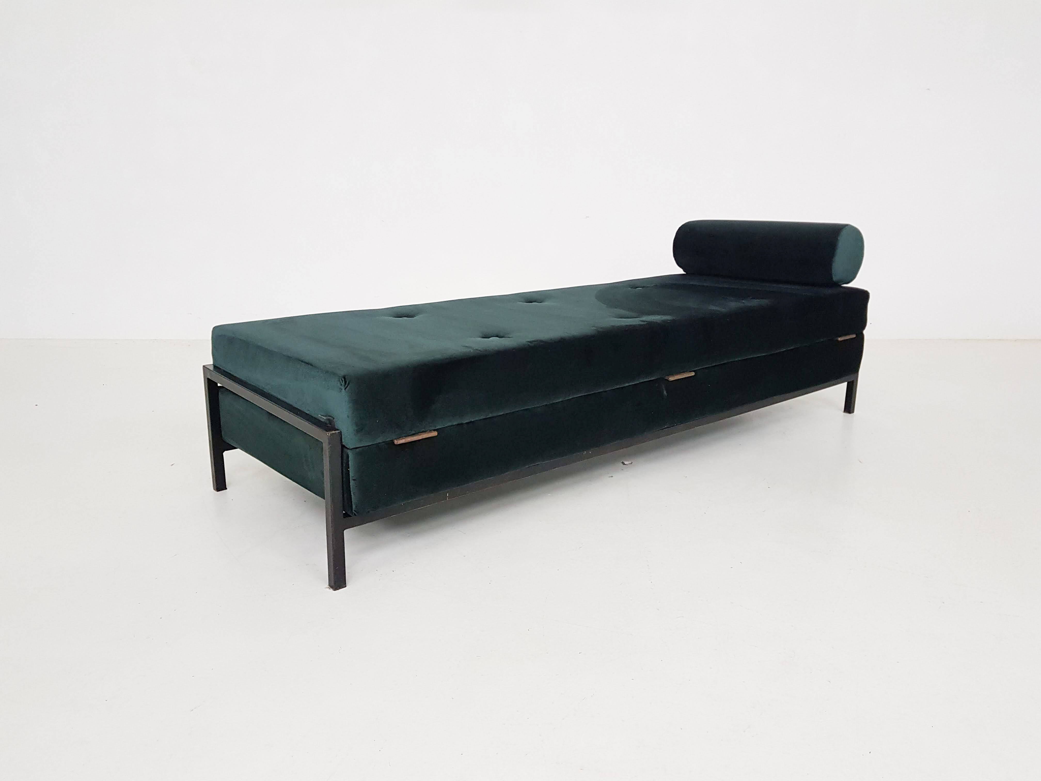 Green velvet daybed Netherlands 1950
