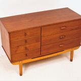 Harald Nielsen dresser in teck