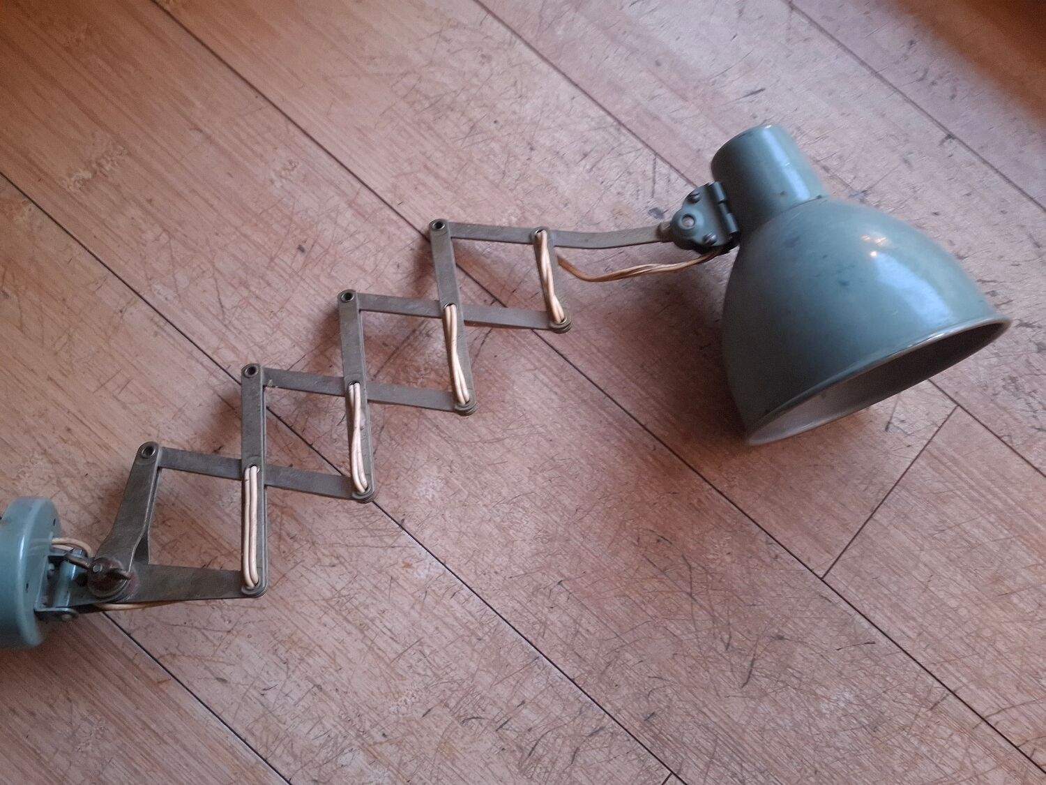 1950s extendable wall lamp