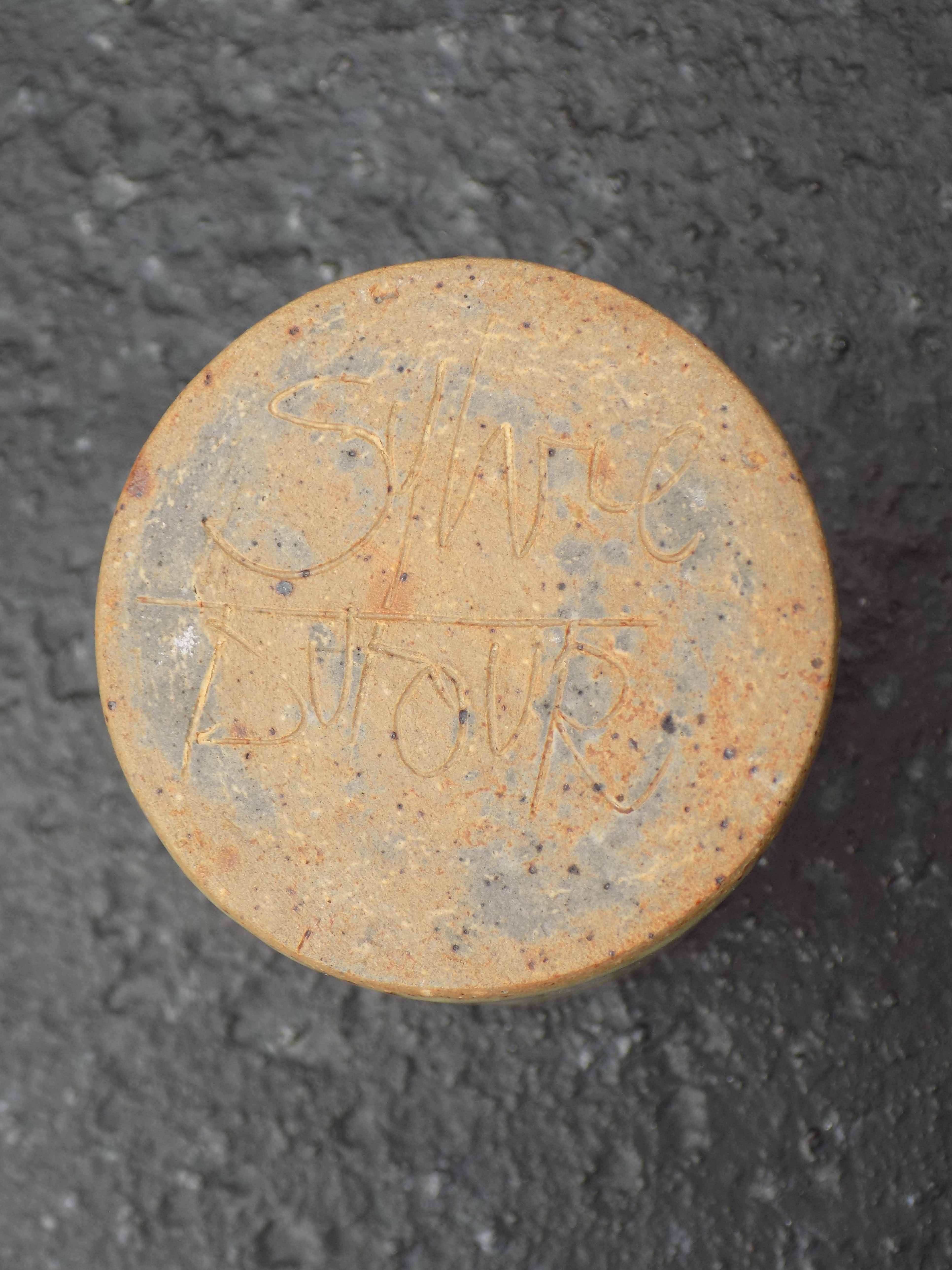 Petit vase droit en grès