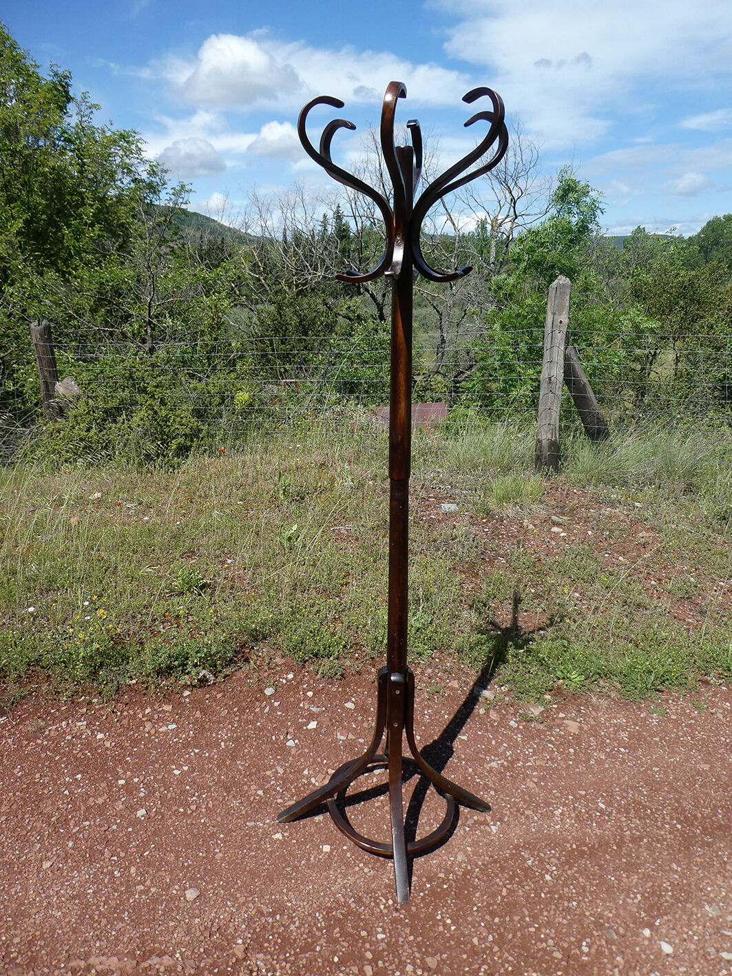 Baumann vintage swivel parrot coat holder of the 60s