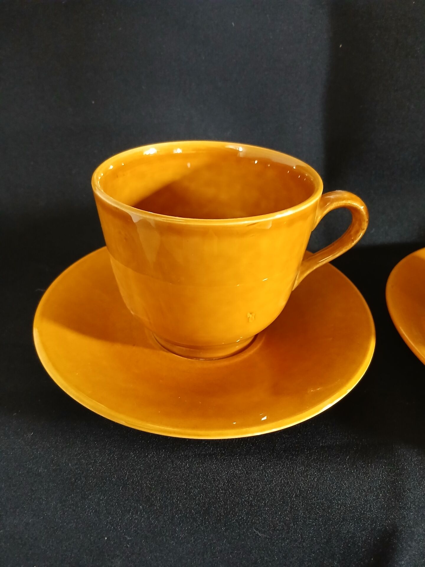 2 tasses en céramique italienne